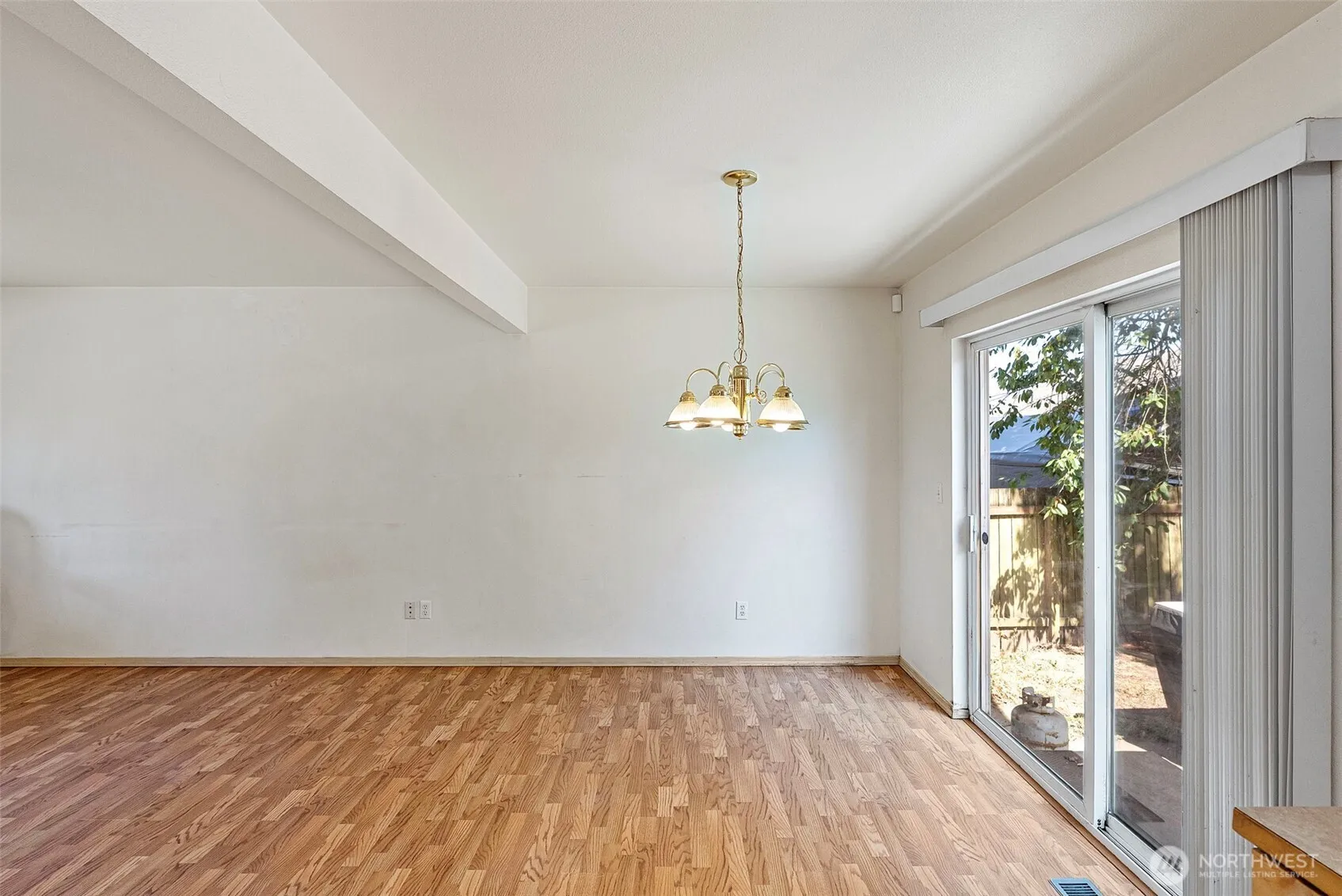 Property photo for 865 S 52nd Street, Tacoma photo 5