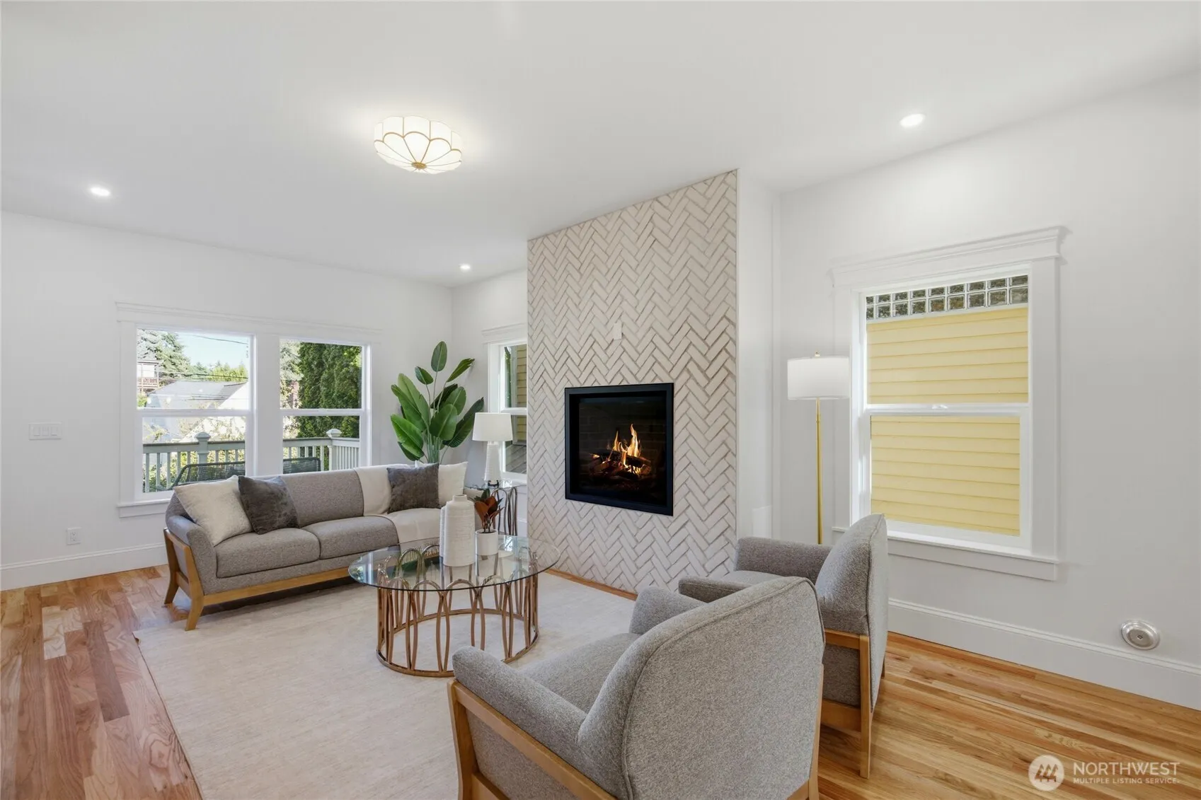 Property photo for 7717 2nd Avenue Ne, Seattle photo 3