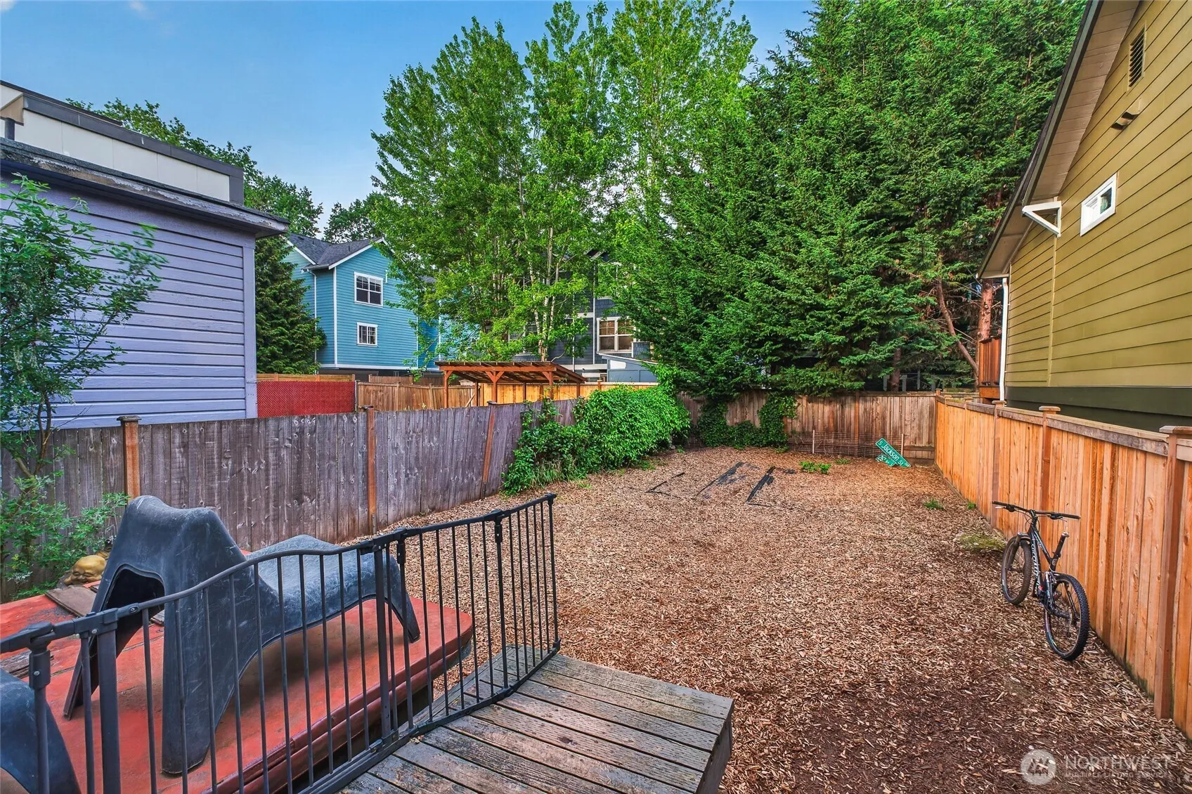 Property photo for 312 26th Avenue S, Seattle photo 4