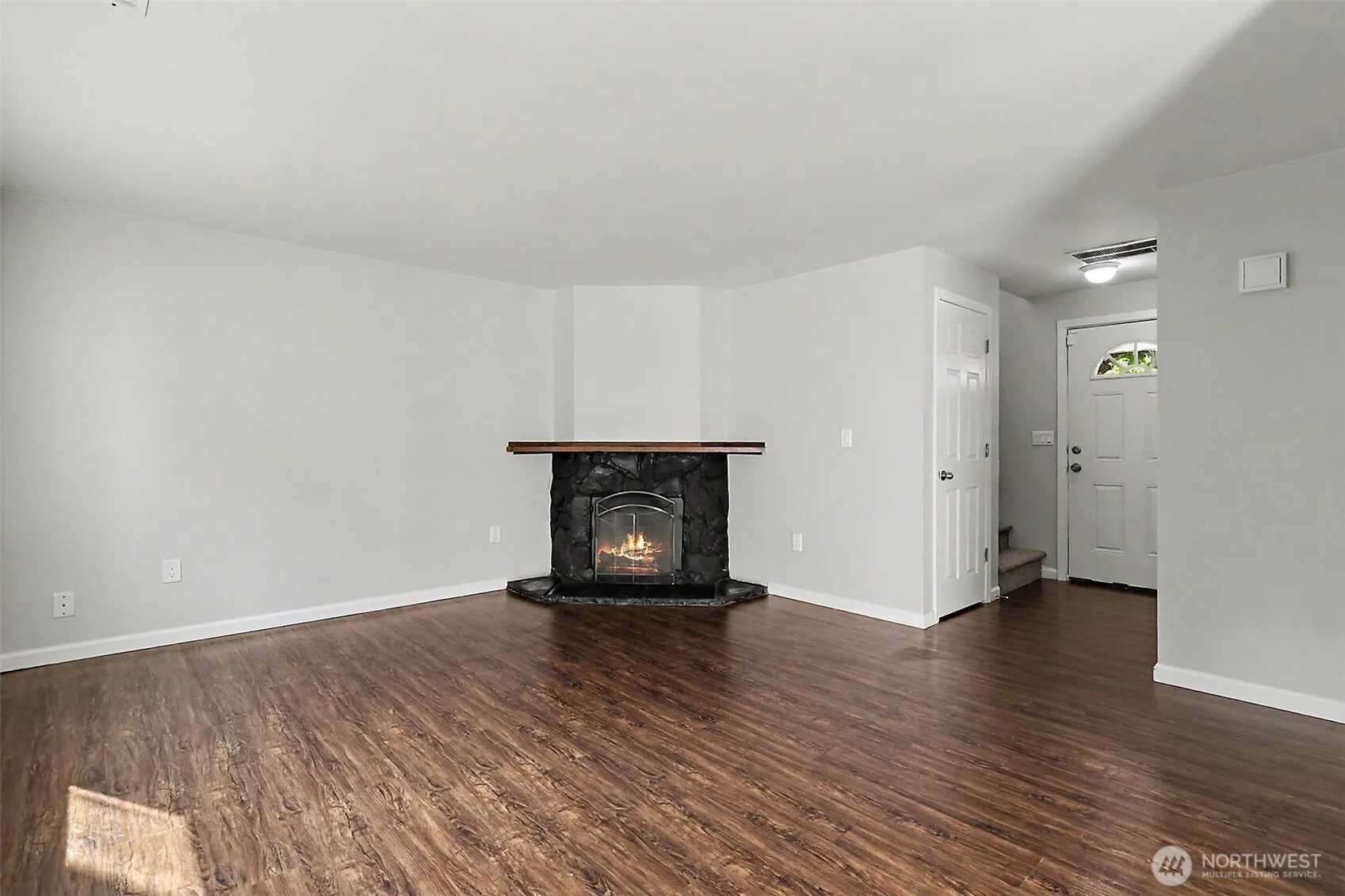Property photo for 33020 22nd Place S, Federal Way photo 4