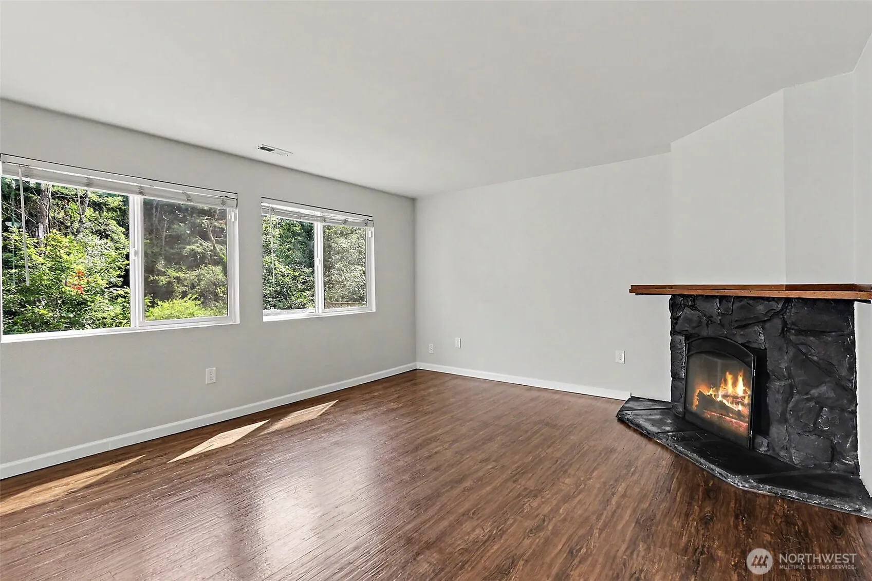 Property photo for 33020 22nd Place S, Federal Way photo 3