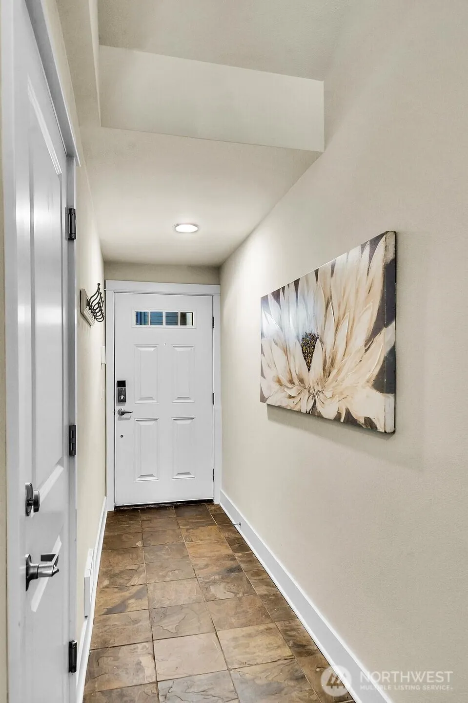 Property photo for 11711 Greenwood Ave N #b, Seattle photo 3