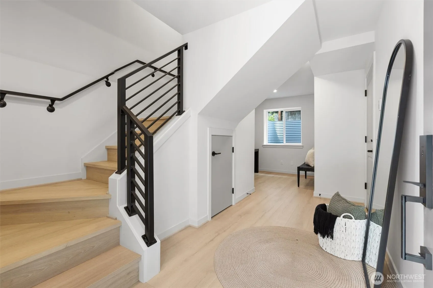 Property photo for 14608 Corliss Avenue N #c, Shoreline photo 4