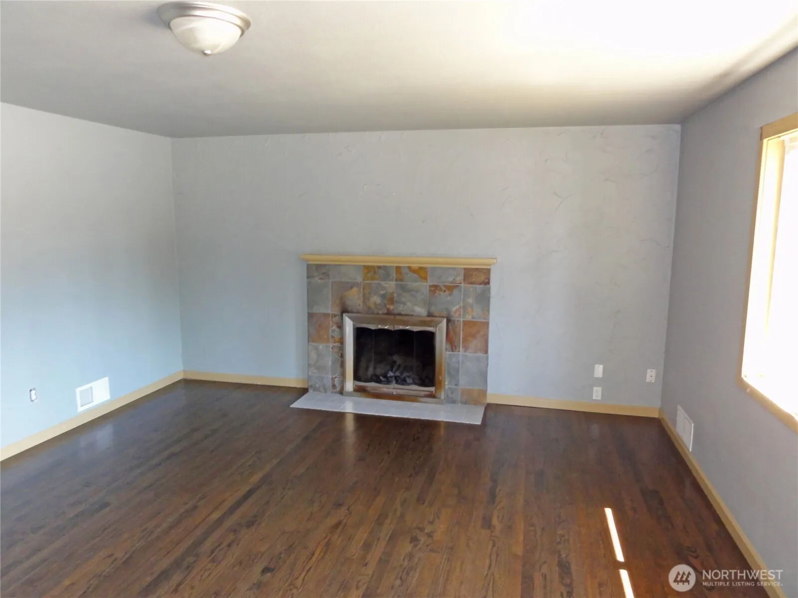 Property photo for 1101 S 72nd Street, Tacoma photo 5