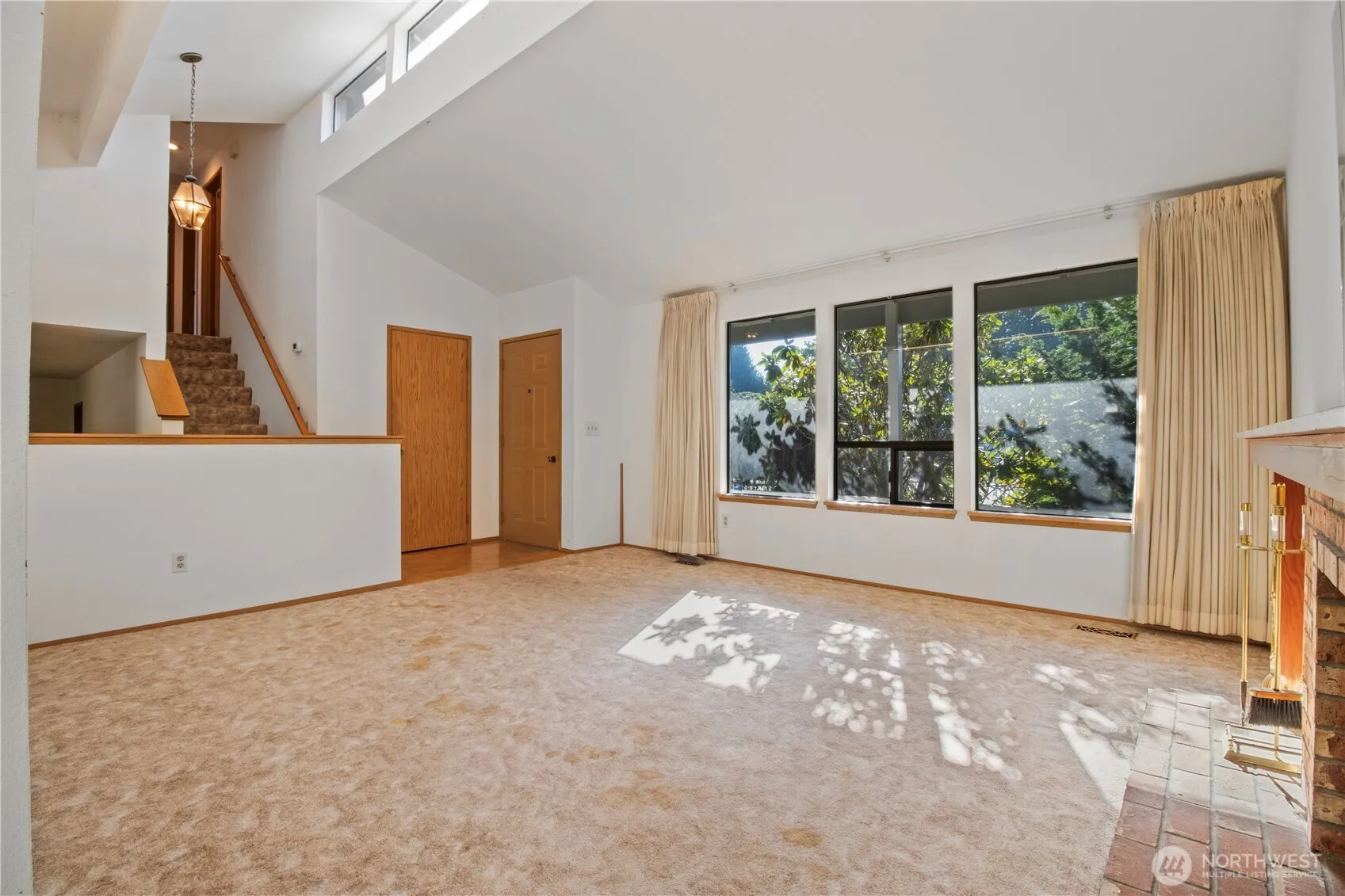 Property photo for 26910 138th Avenue Se, Kent photo 5