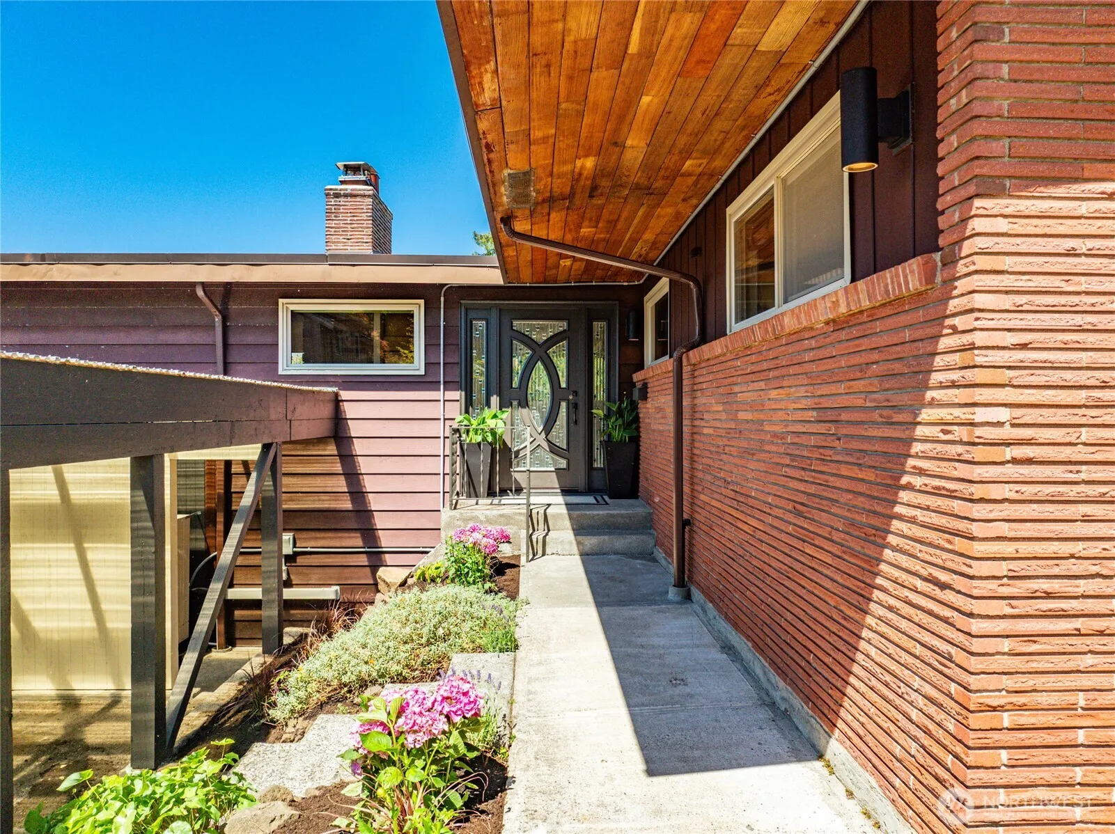 Property photo for 5813 Sw Horton Street, Seattle photo 4