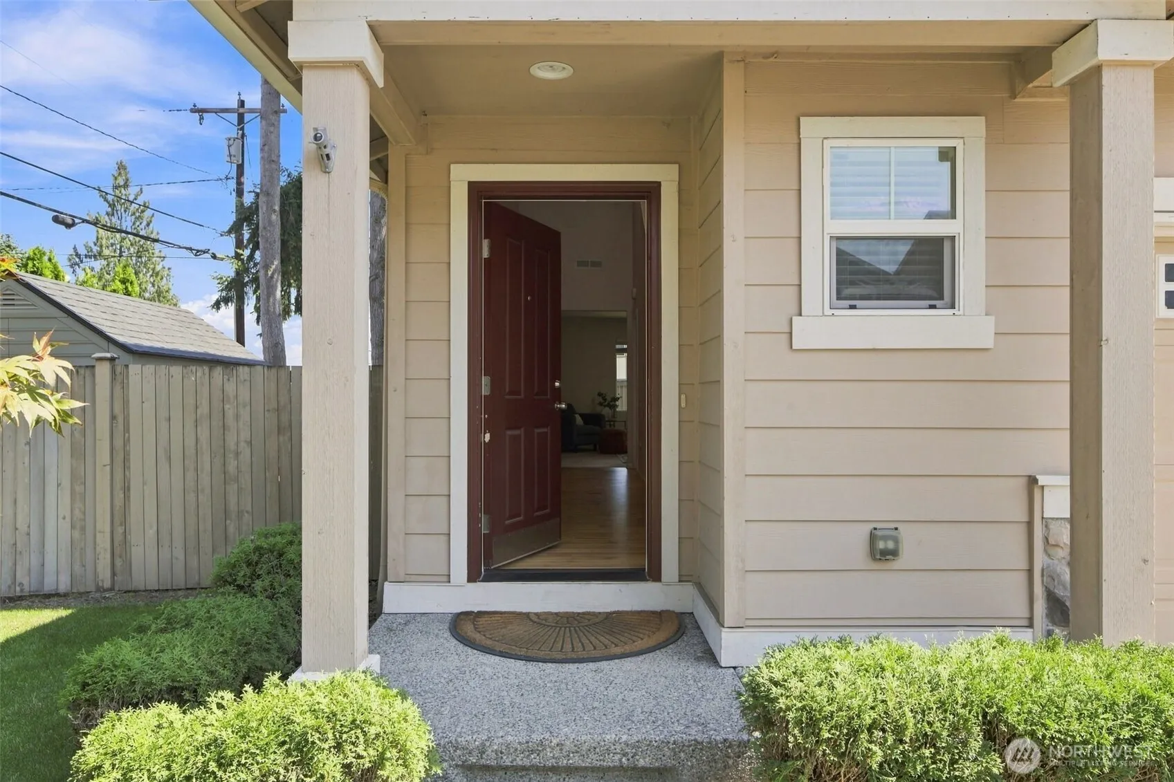 Property photo for 14015 4th Place W, Everett photo 2