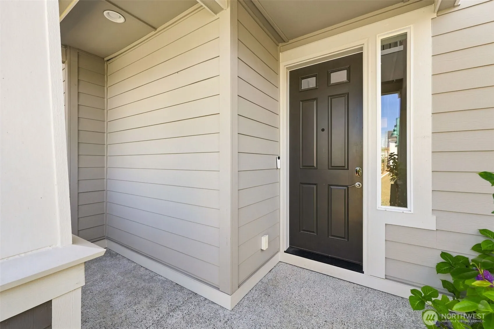 Property photo for 3866 Apollo Way, Gig Harbor photo 2