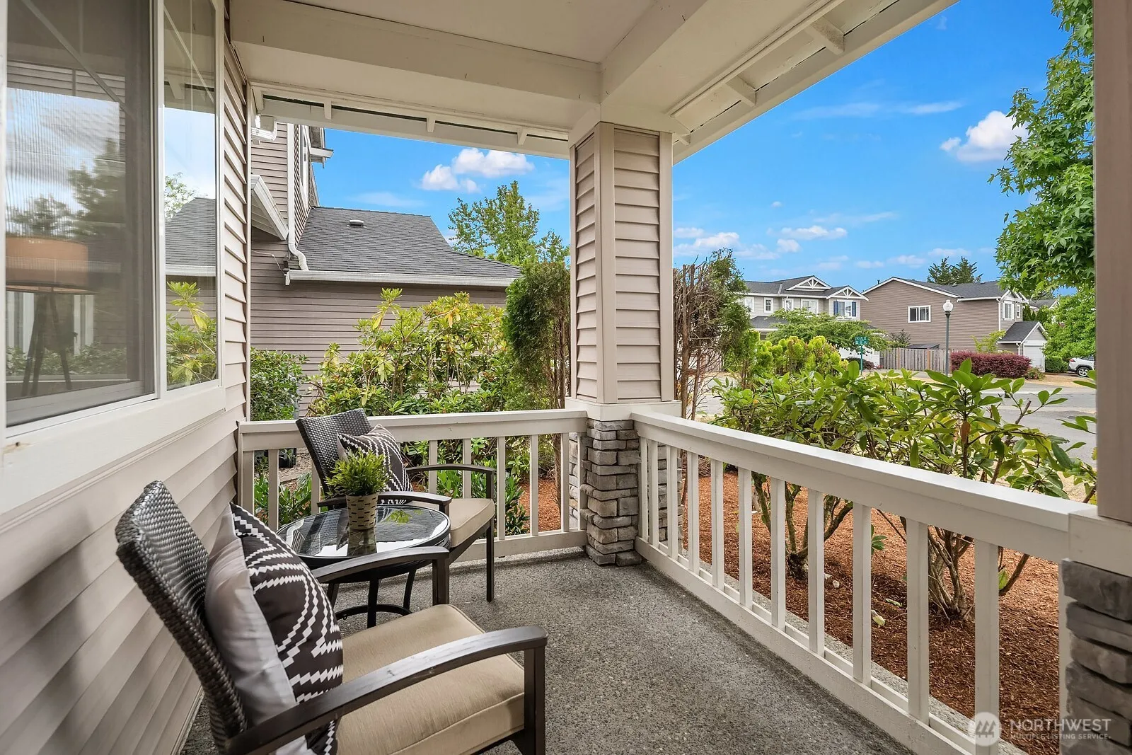 Property photo for 24270 Se 11th Place, Sammamish photo 2