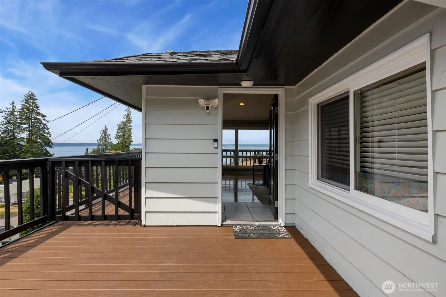 Property photo for 612 Park Avenue, Mukilteo photo 3