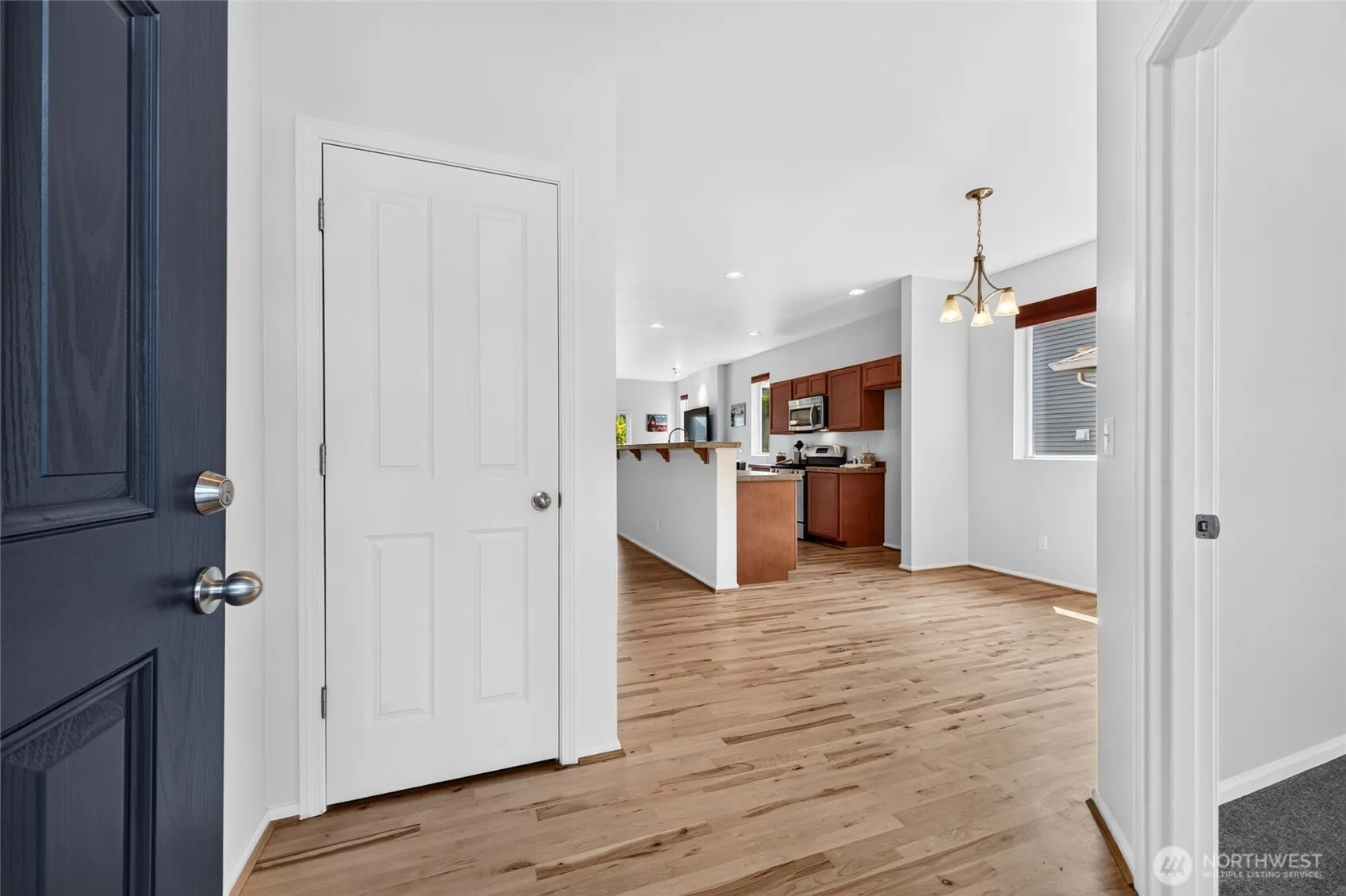 Property photo for 6618 Charlotte Avenue Se, Auburn photo 2