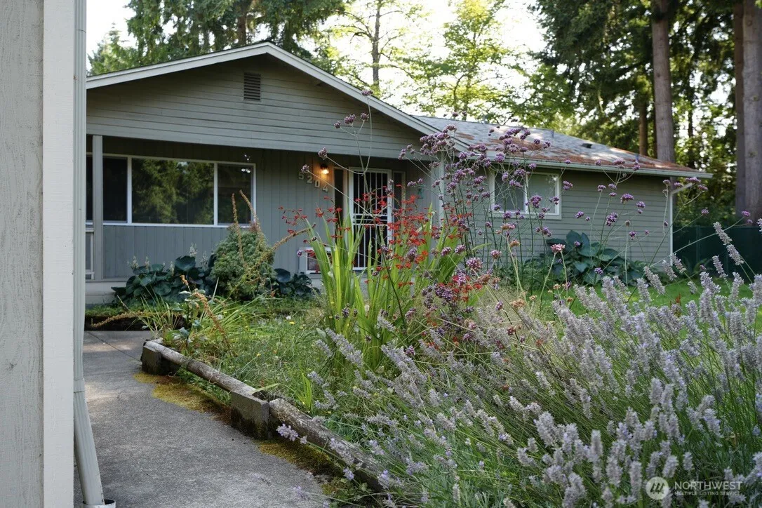Property photo for 5204 53rd Street W, University Place photo 3