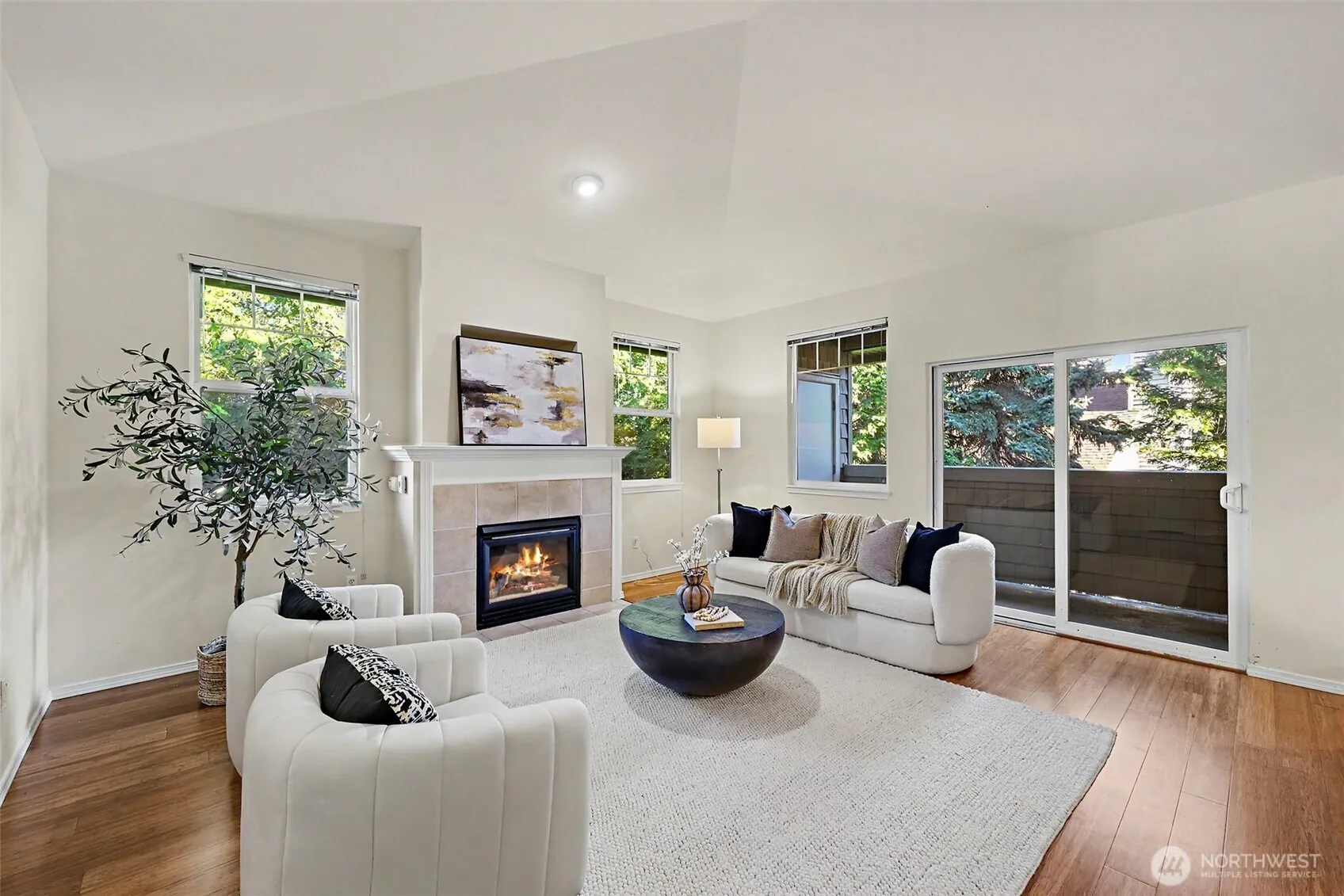 Property photo for 1500 S 18th #g201, Renton photo 5