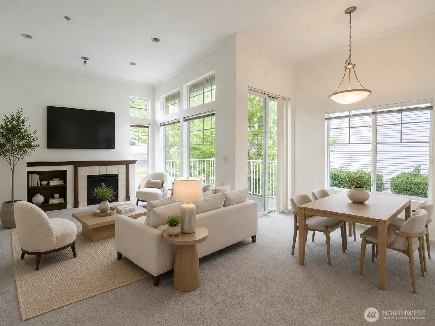 Property photo for 4050 S 212th Court #b, Sea Tac photo 3