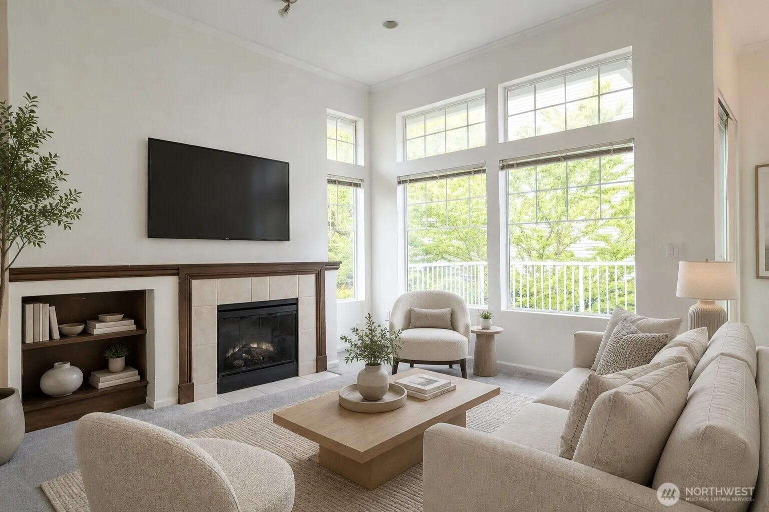 Property photo for 4050 S 212th Court #b, Sea Tac