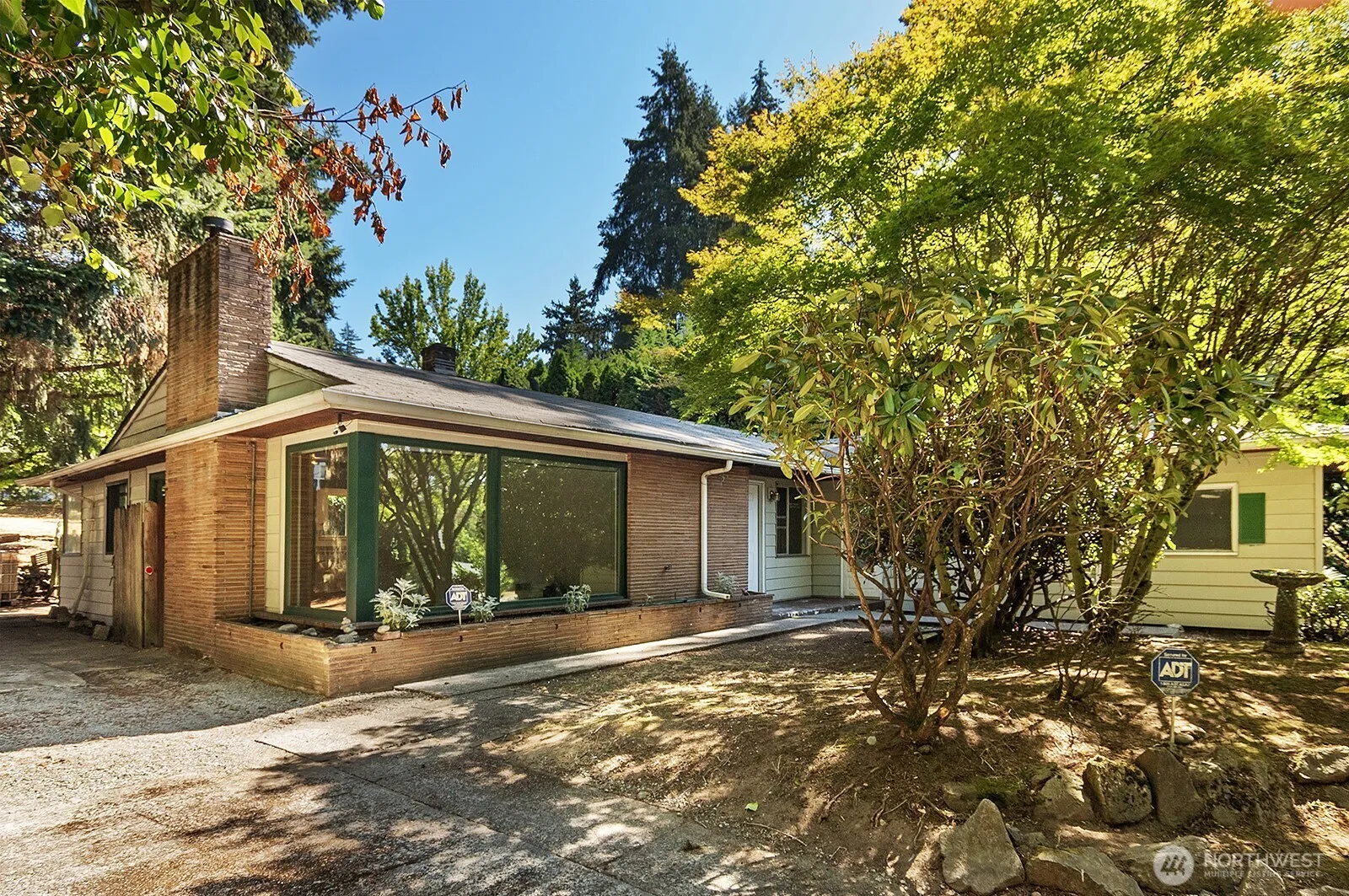 Property photo for 17552 Ballinger Way Ne, Lake Forest Park