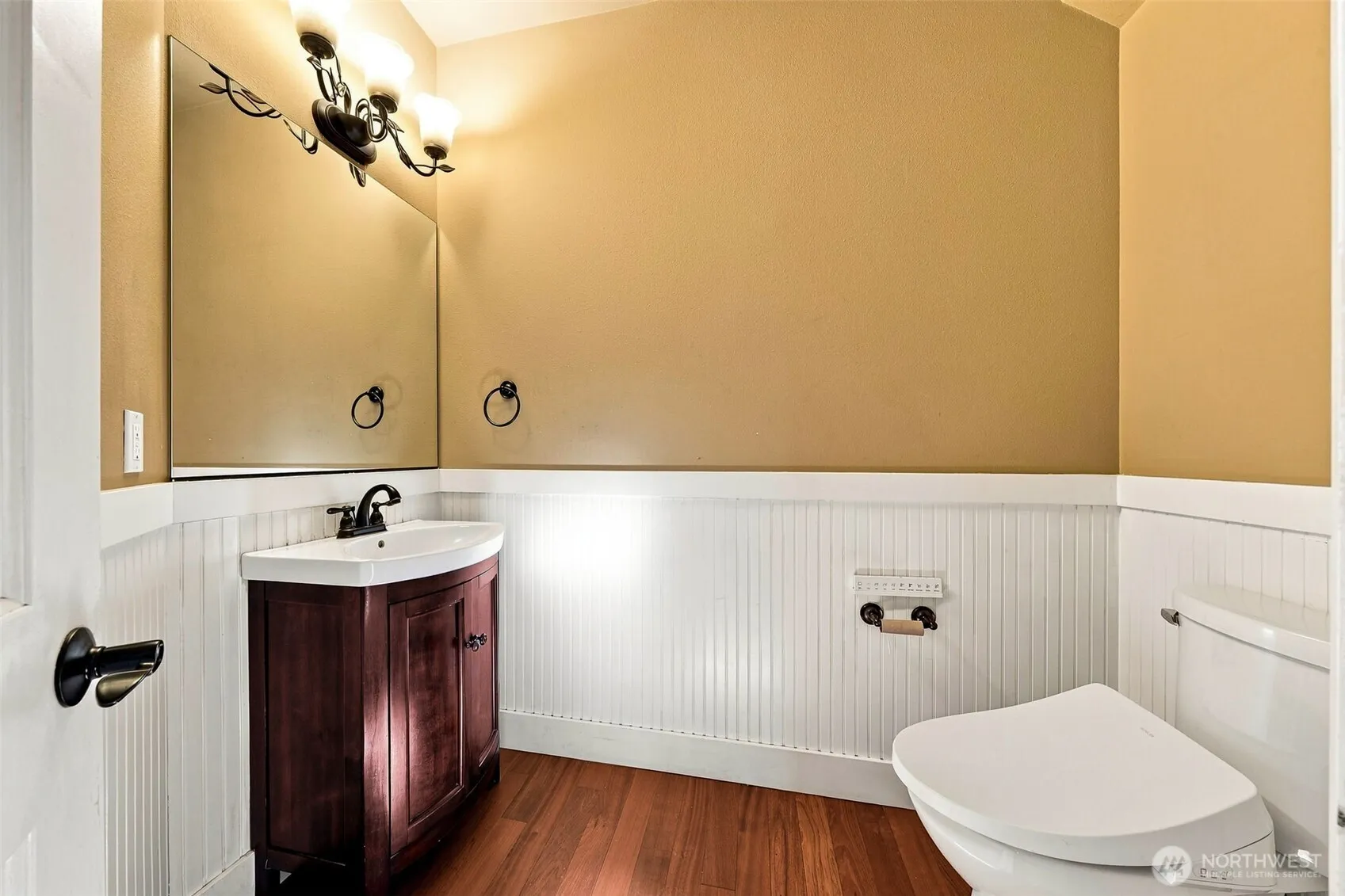 Property photo for 816 124th Street Ct E, Tacoma photo 5