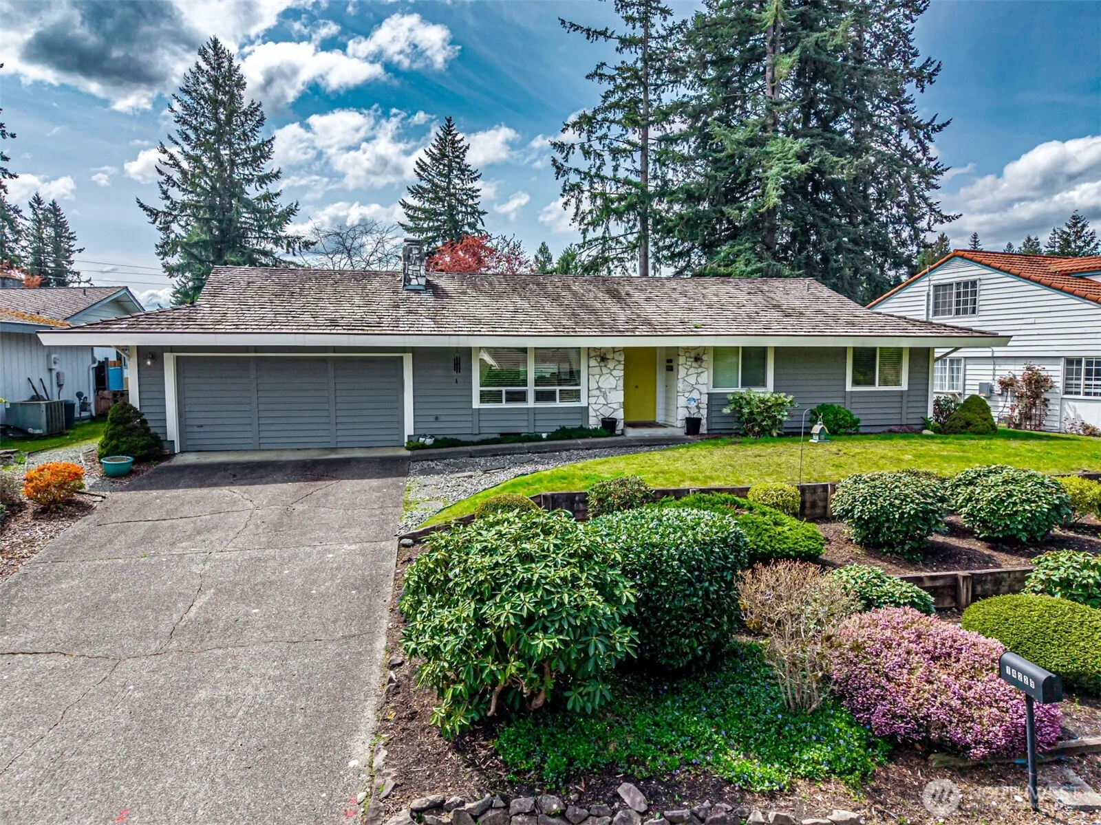 Property photo for 14229 Se 165th Place, Renton photo 2