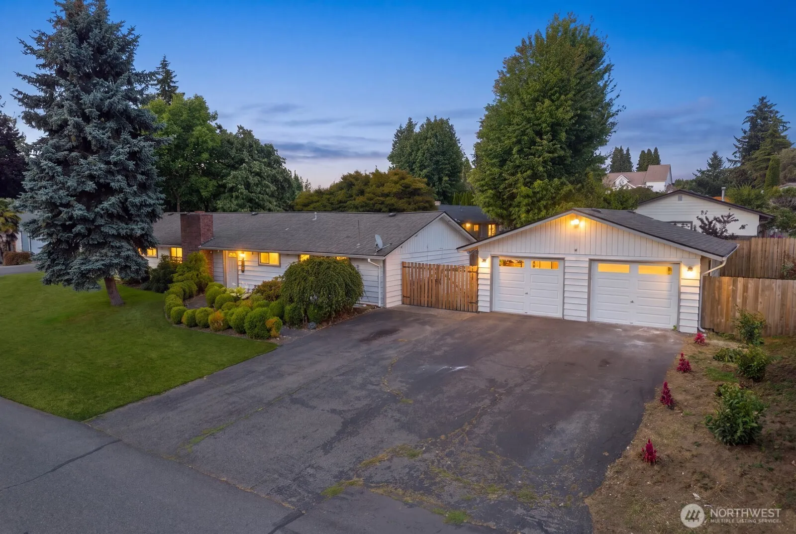Property photo for 606 Crest Avenue, Kent photo 3