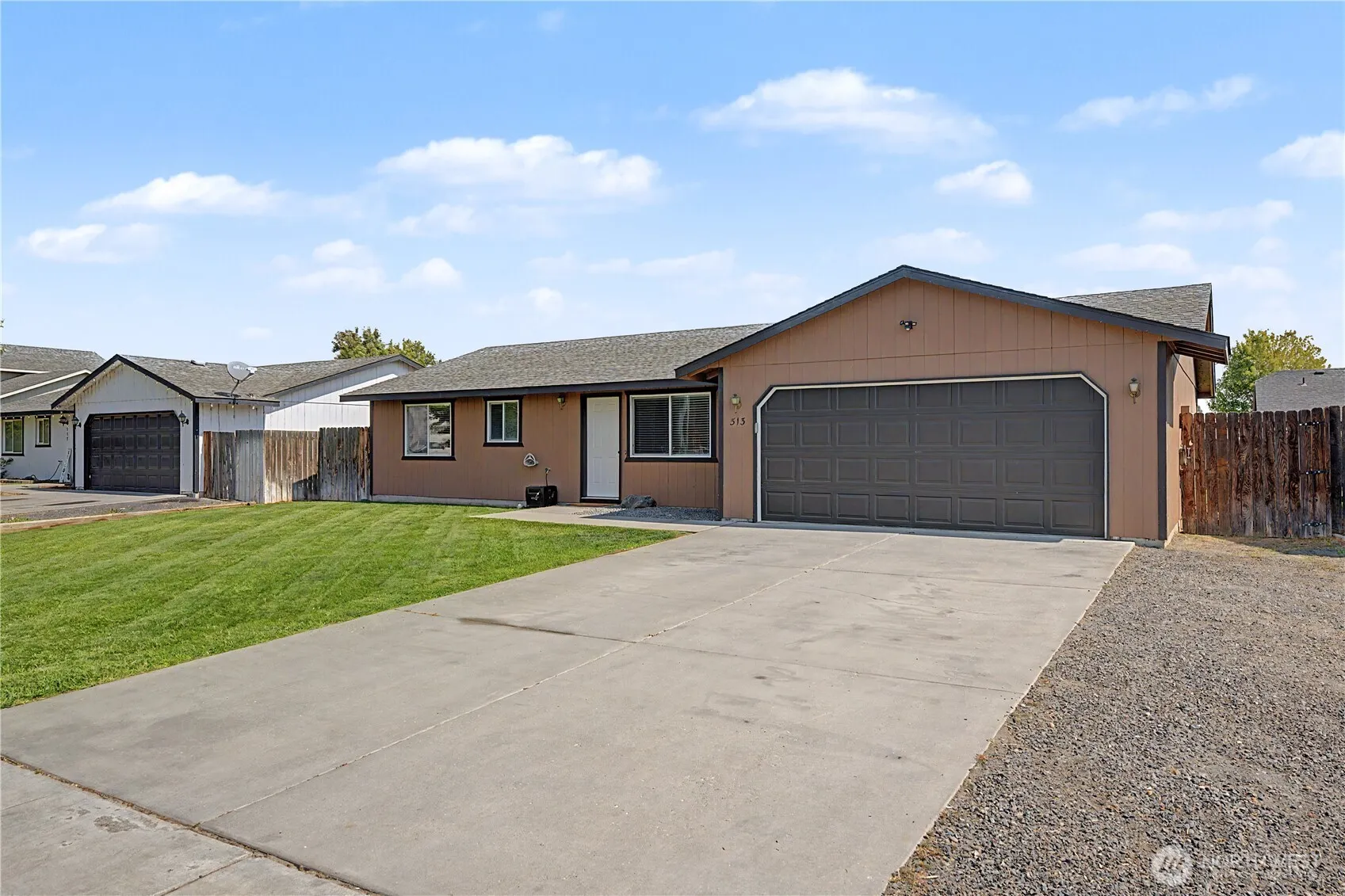 Property photo for 513 Monarch Street, Moses Lake photo 3