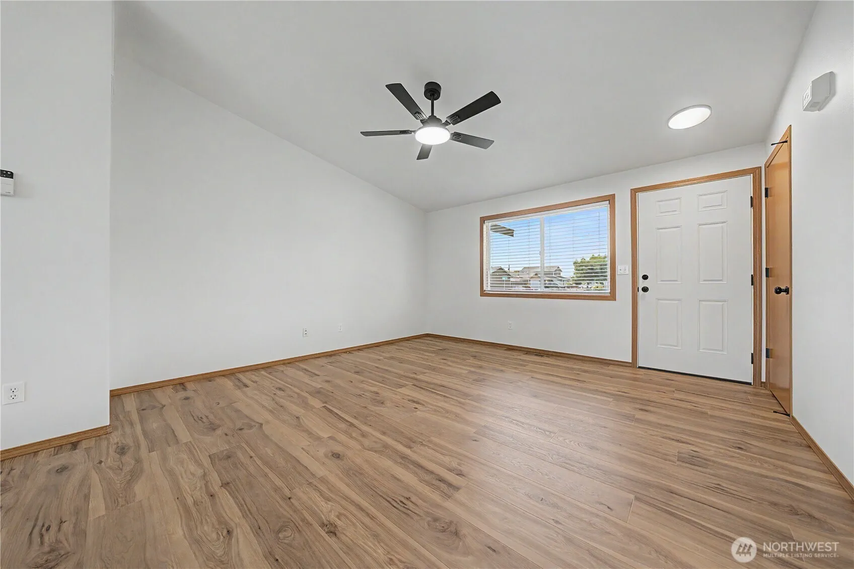 Property photo for 513 Monarch Street, Moses Lake photo 5