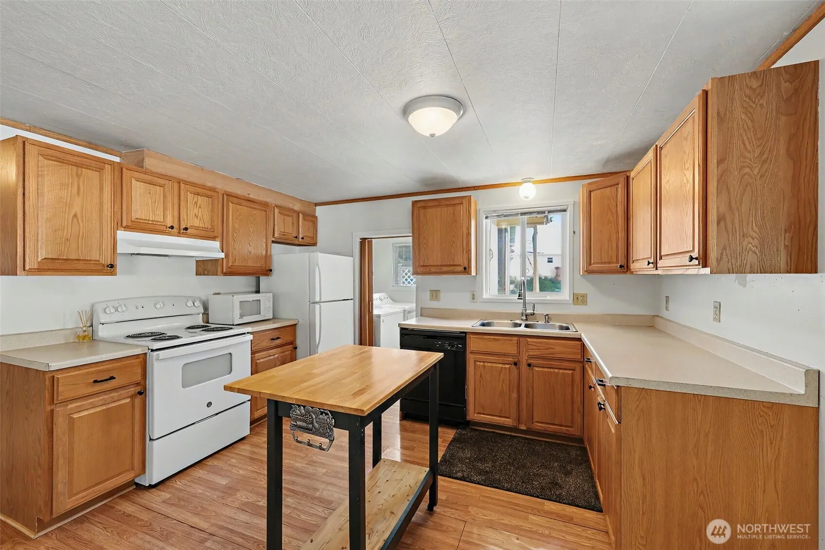 Property photo for 2101 S 324th Street #148, Federal Way photo 4