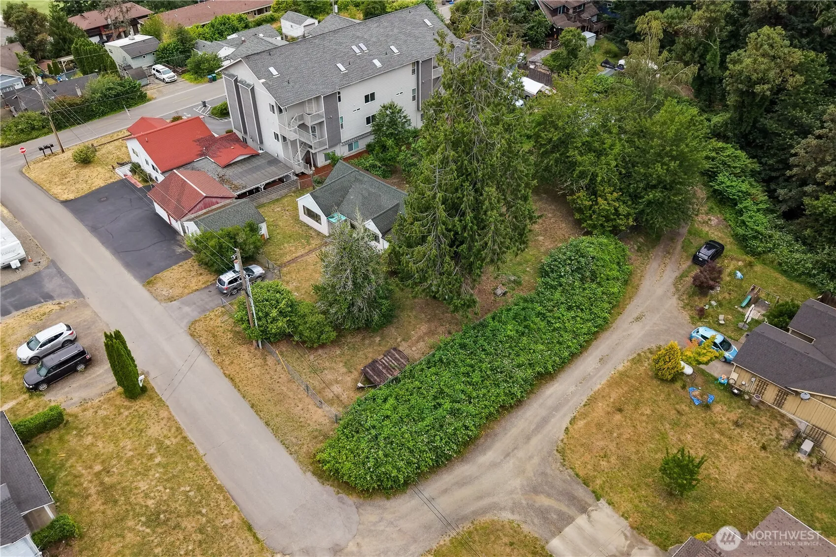 Property photo for 1919 Guy Wetzel Road, Port Orchard photo 2