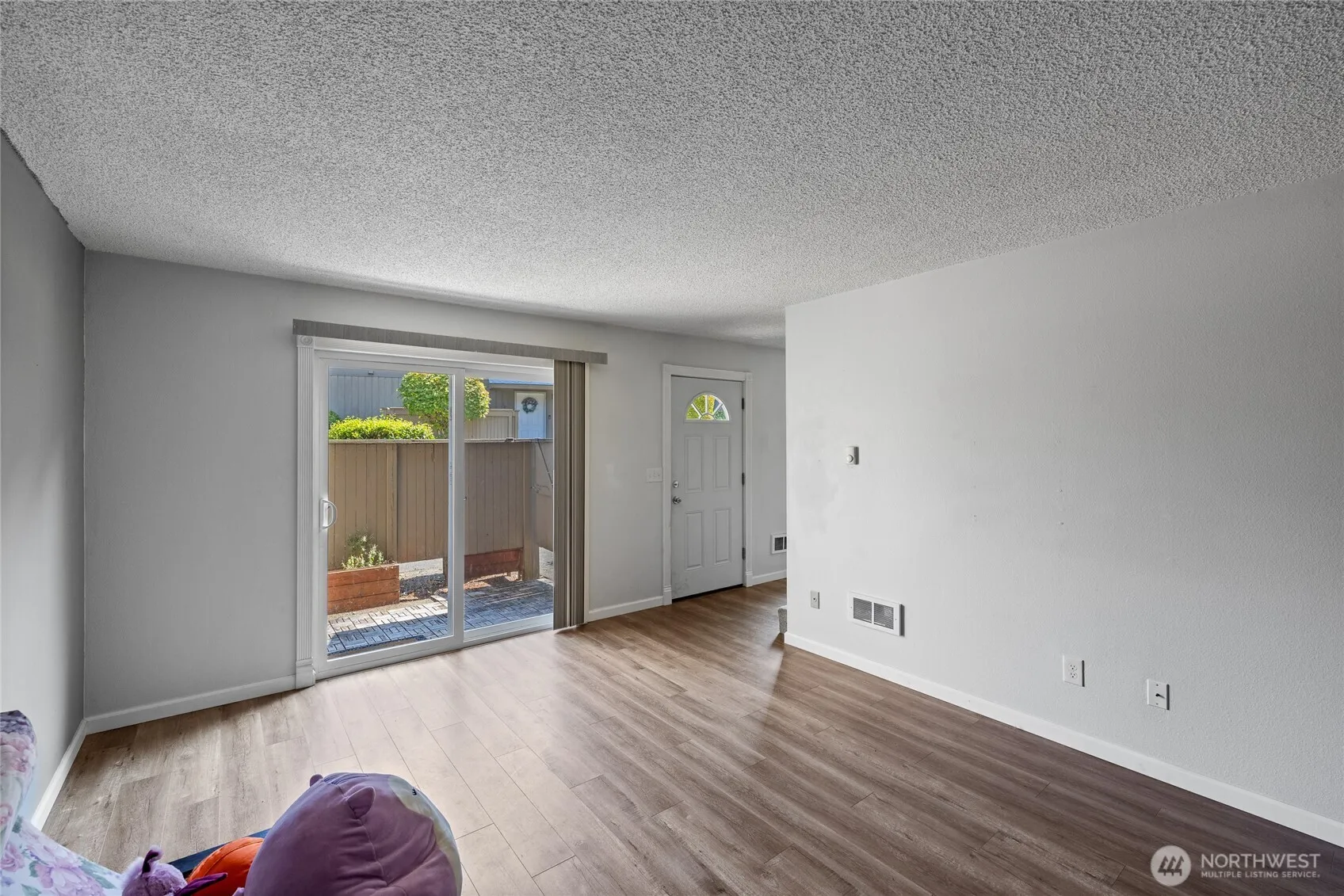 Property photo for 6006 N 15th #c104, Tacoma photo 2