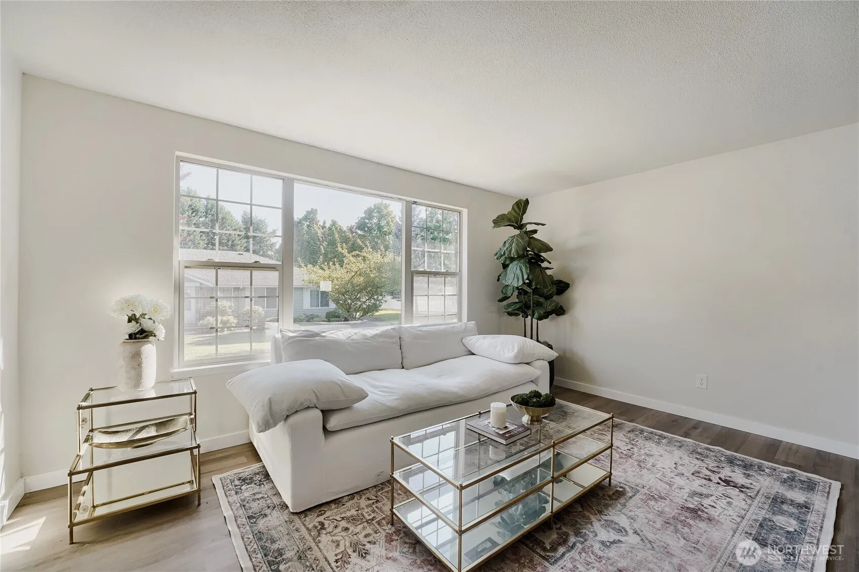 Property photo for 8626 Onyx Drive Sw #d, Lakewood photo 5