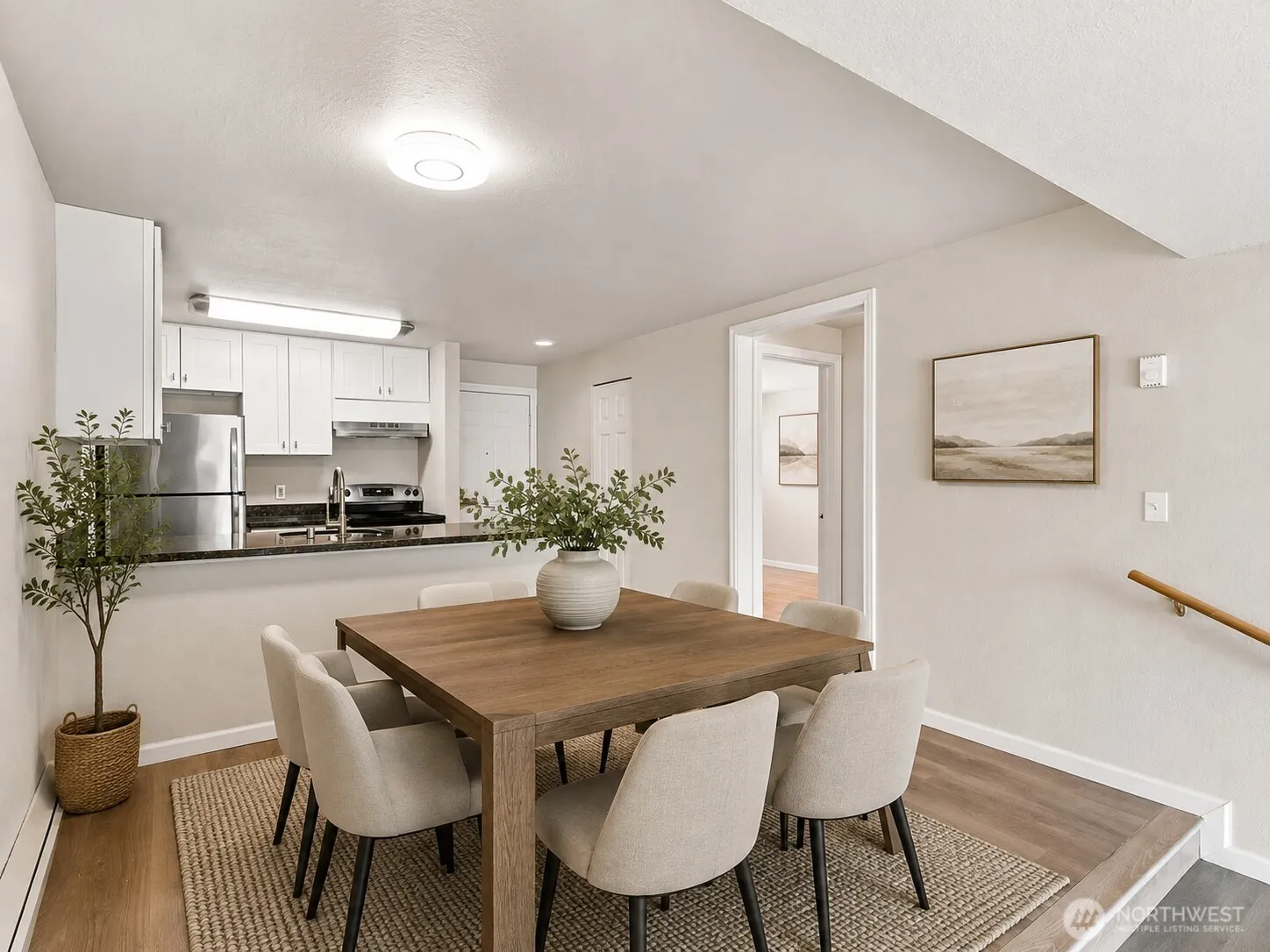 Property photo for 9484 Redmond-woodinville Road Ne #c204, Redmond photo 3