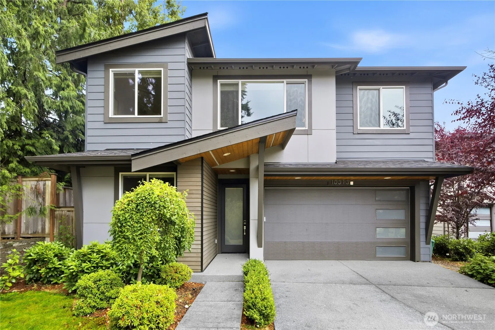 Property photo for 10313 133rd Court Ne, Redmond