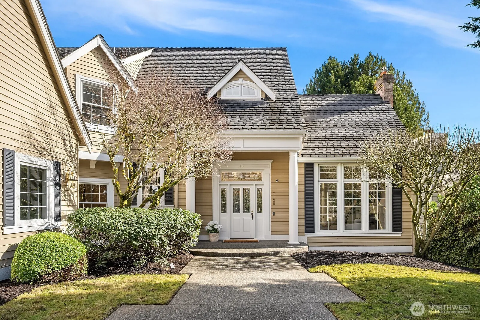 Property photo for 17120 Se 29th Place, Bellevue photo 3