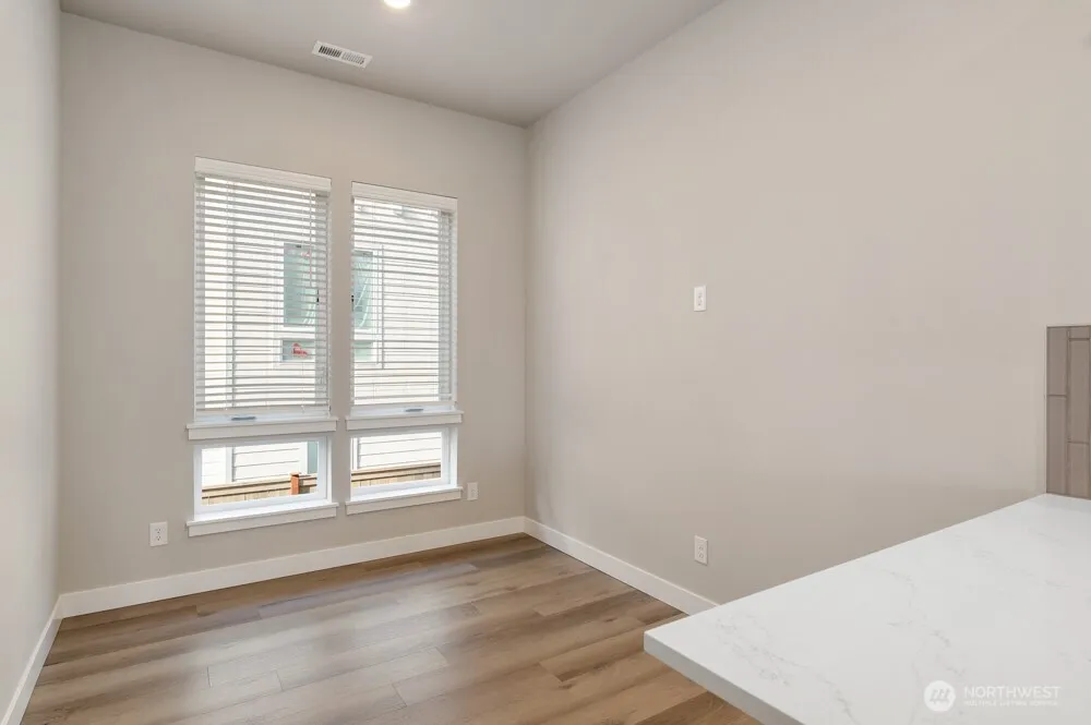 Property photo for 6611 S 128th Street, Seattle photo 2