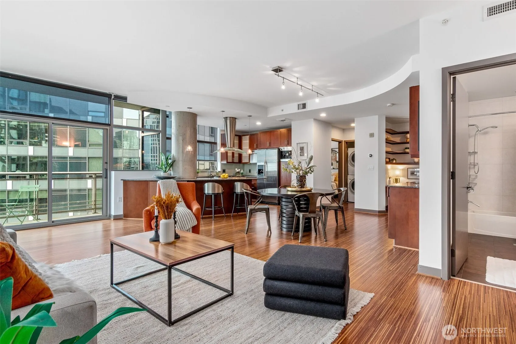 Property photo for 2033 2nd Avenue #1507, Seattle photo 5