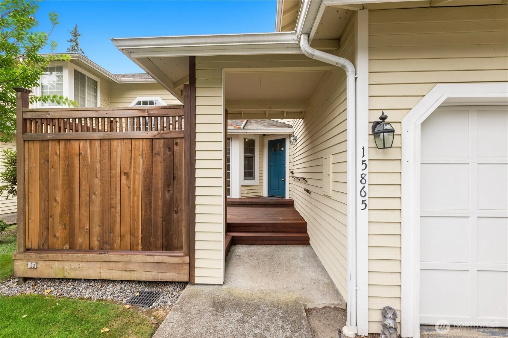 Property photo for 15865 Northup Way #41, Bellevue photo 3