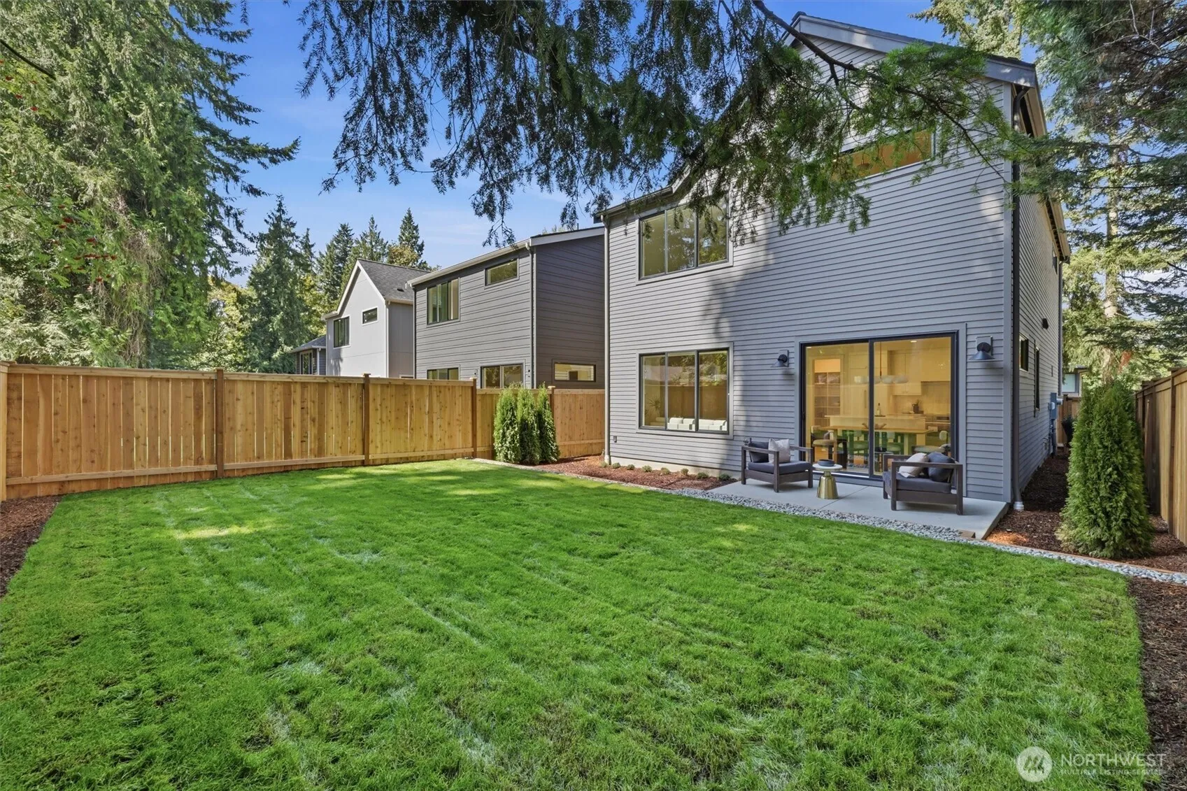 Property photo for 10026 Slater Avenue Ne, Kirkland photo 2