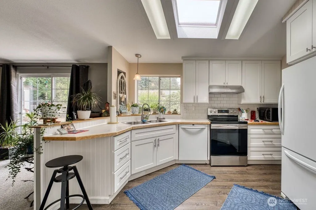 Property photo for 14504 45th Avenue Ct Nw, Gig Harbor photo 5