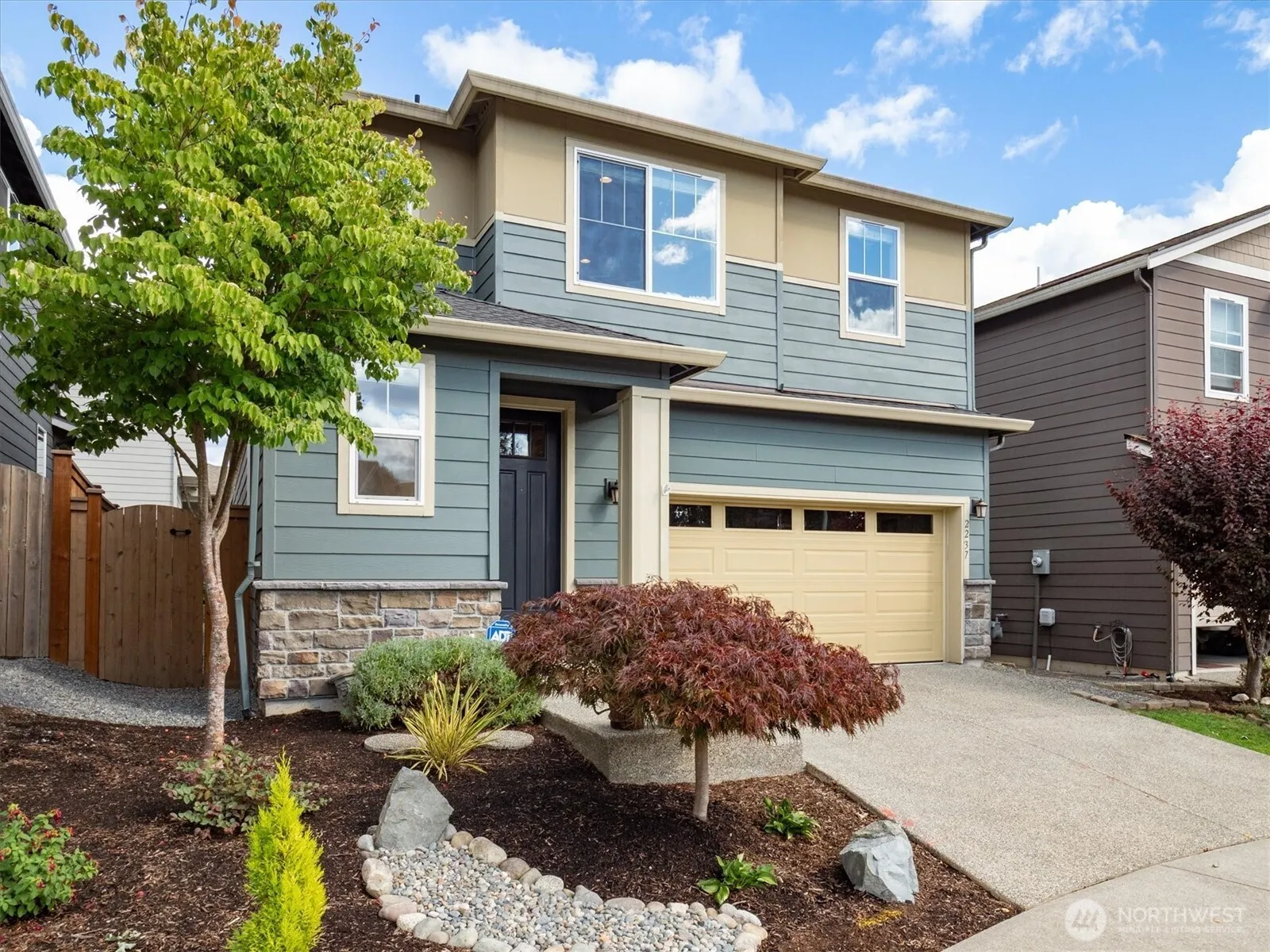 Property photo for 2237 100th Drive Se, Lake Stevens photo 3