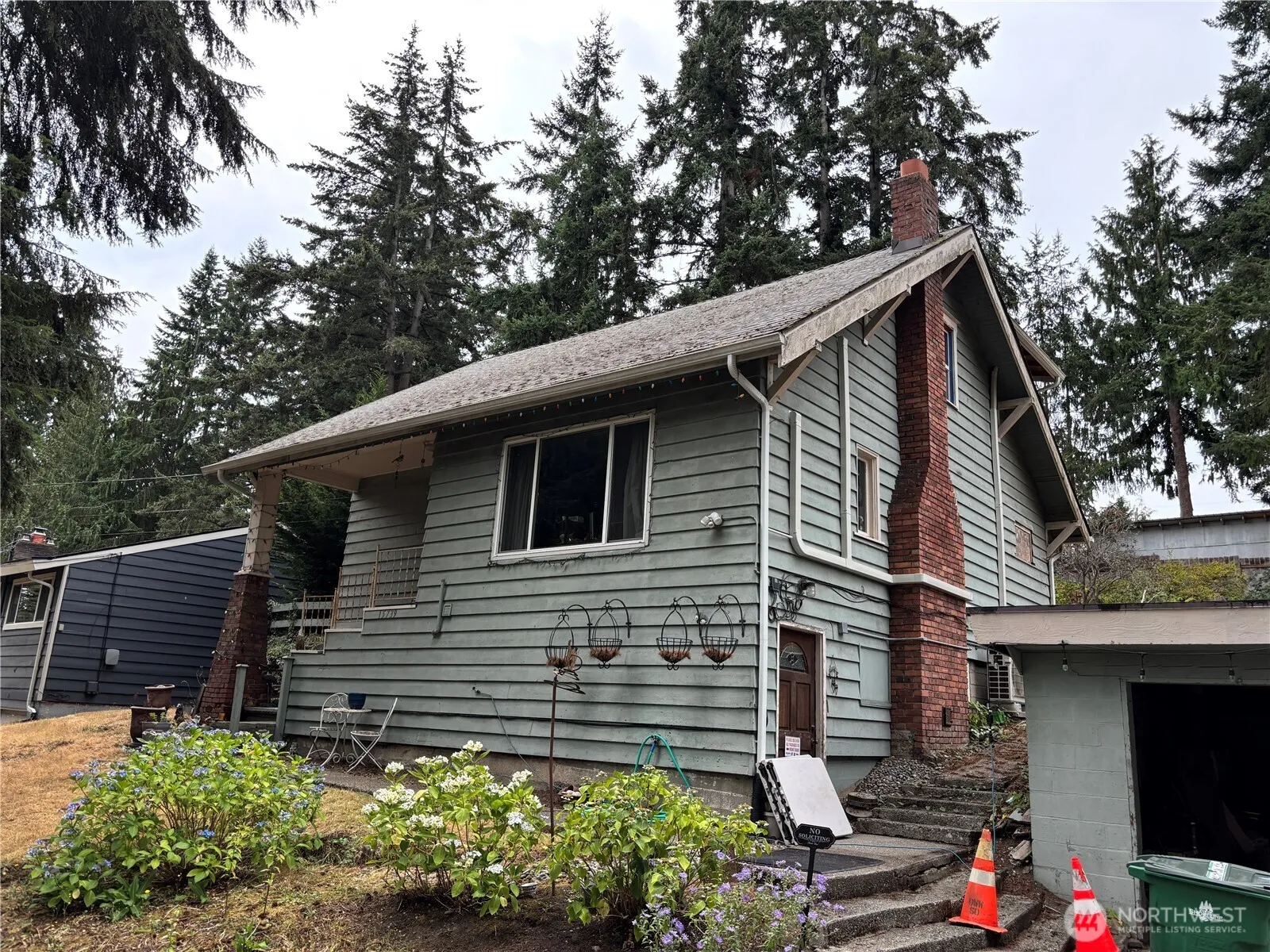 Property photo for 15739 Densmore Avenue N, Shoreline photo 4