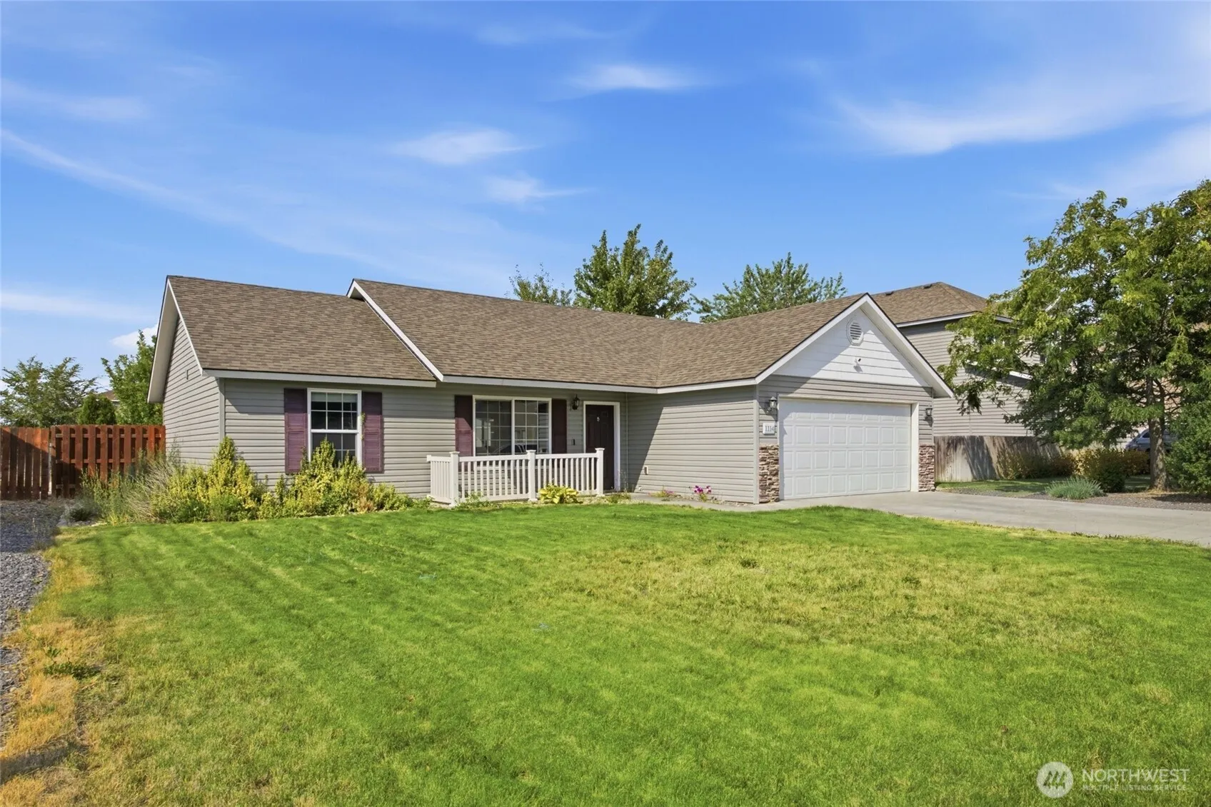 Property photo for 1114 W Luta Street, Moses Lake photo 2