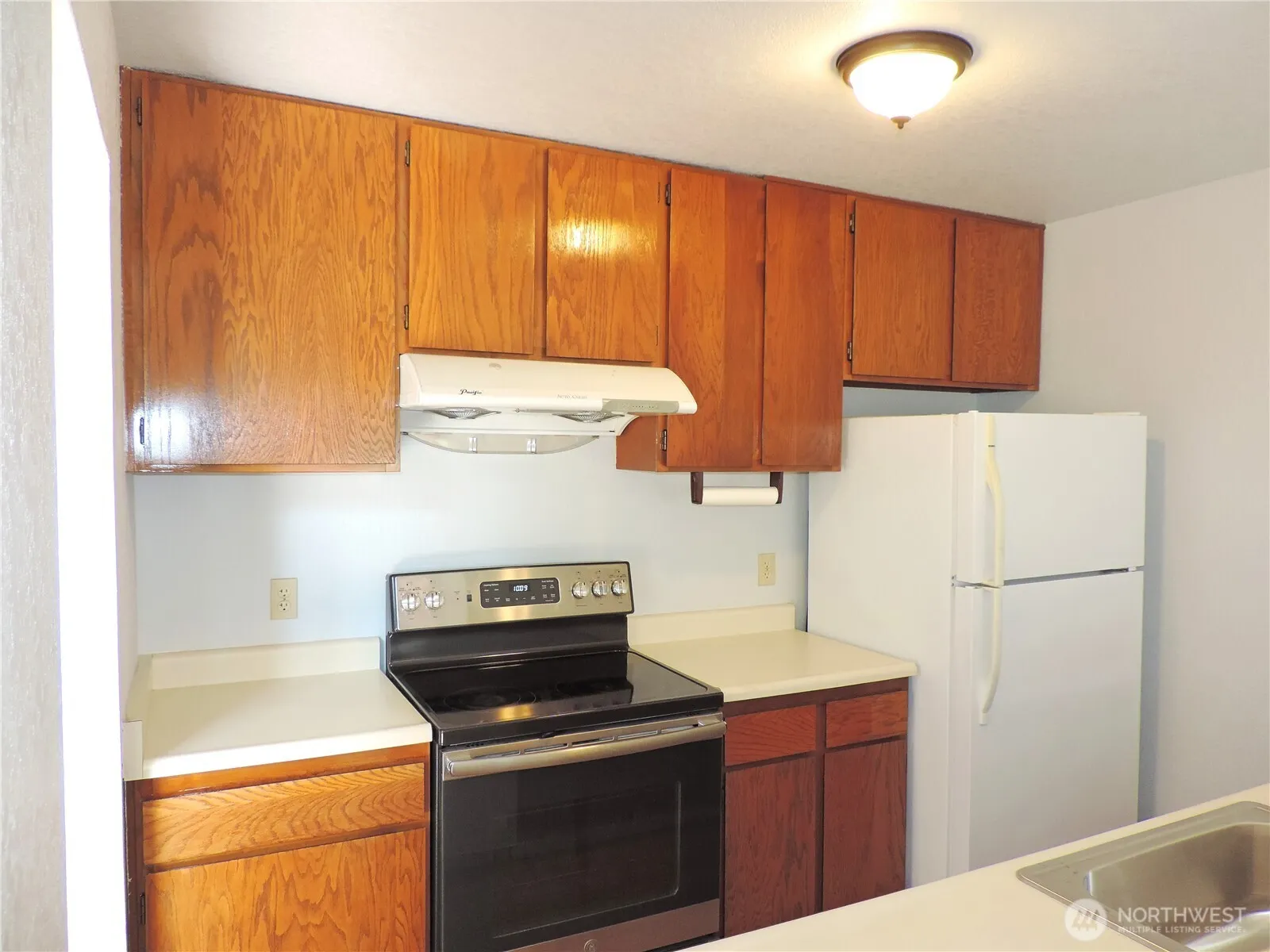 Property photo for 4404 146th Place Ne #n9, Bellevue photo 4