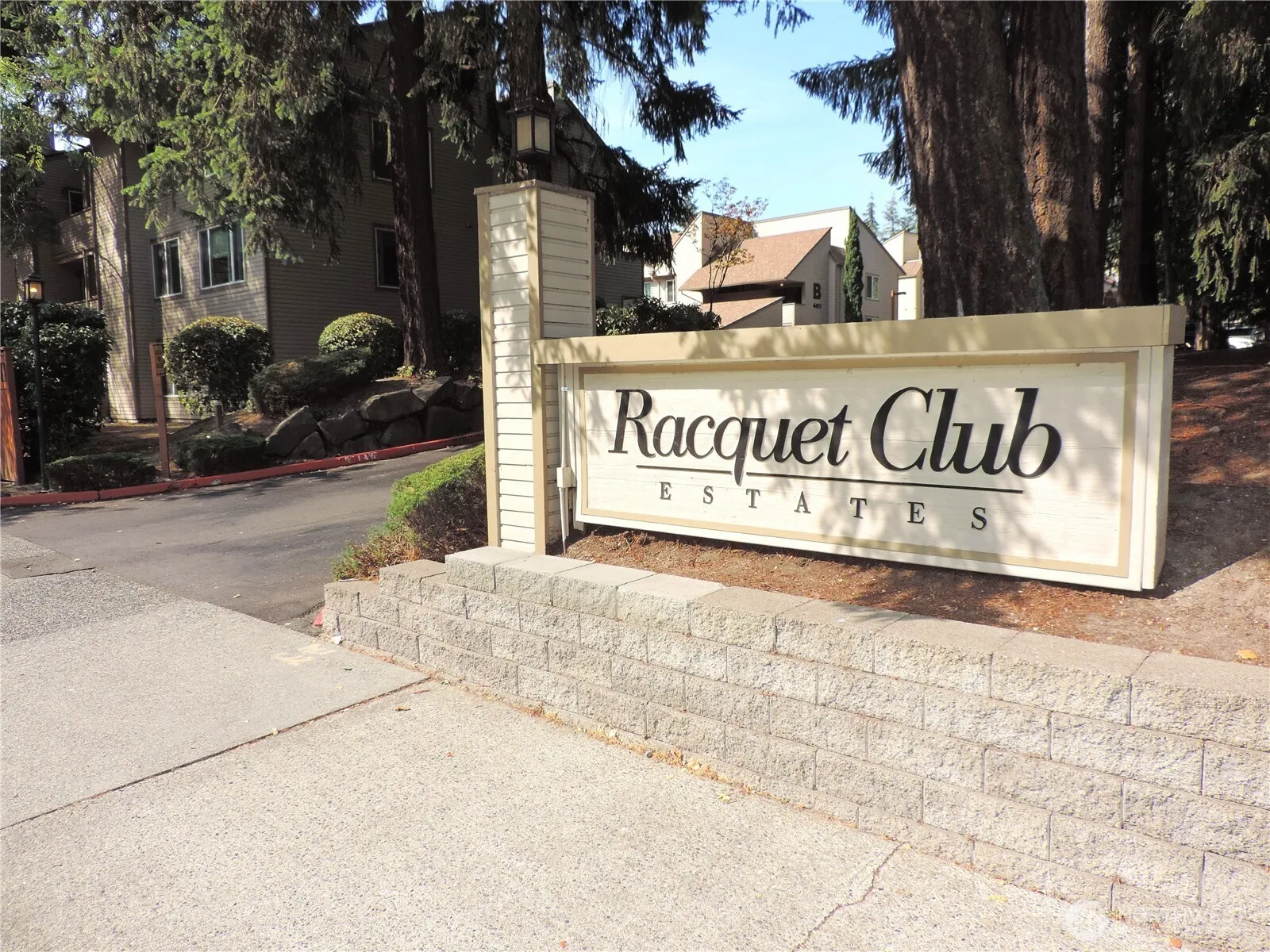 Property photo for 4404 146th Place Ne #n9, Bellevue photo 2