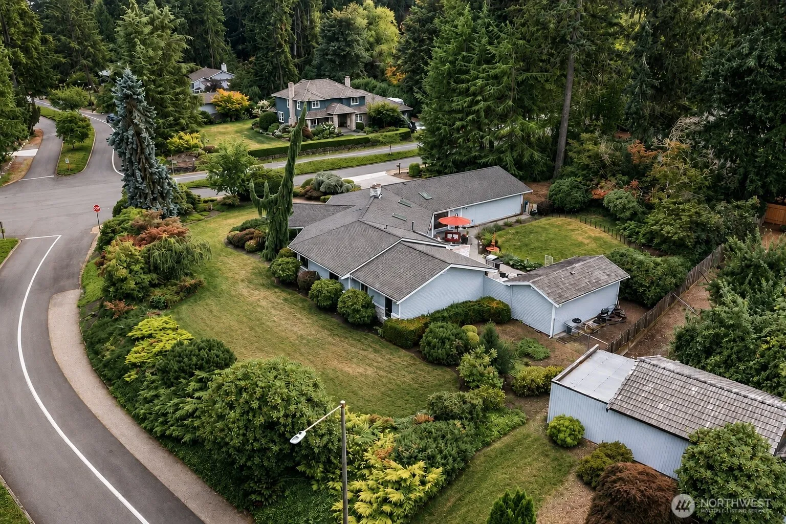 Property photo for 701 175th Street Sw, Bothell photo 2