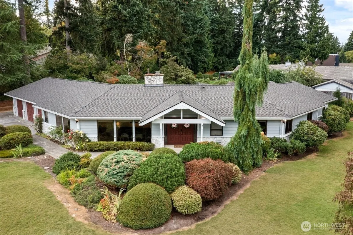 Property photo for 701 175th Street Sw, Bothell