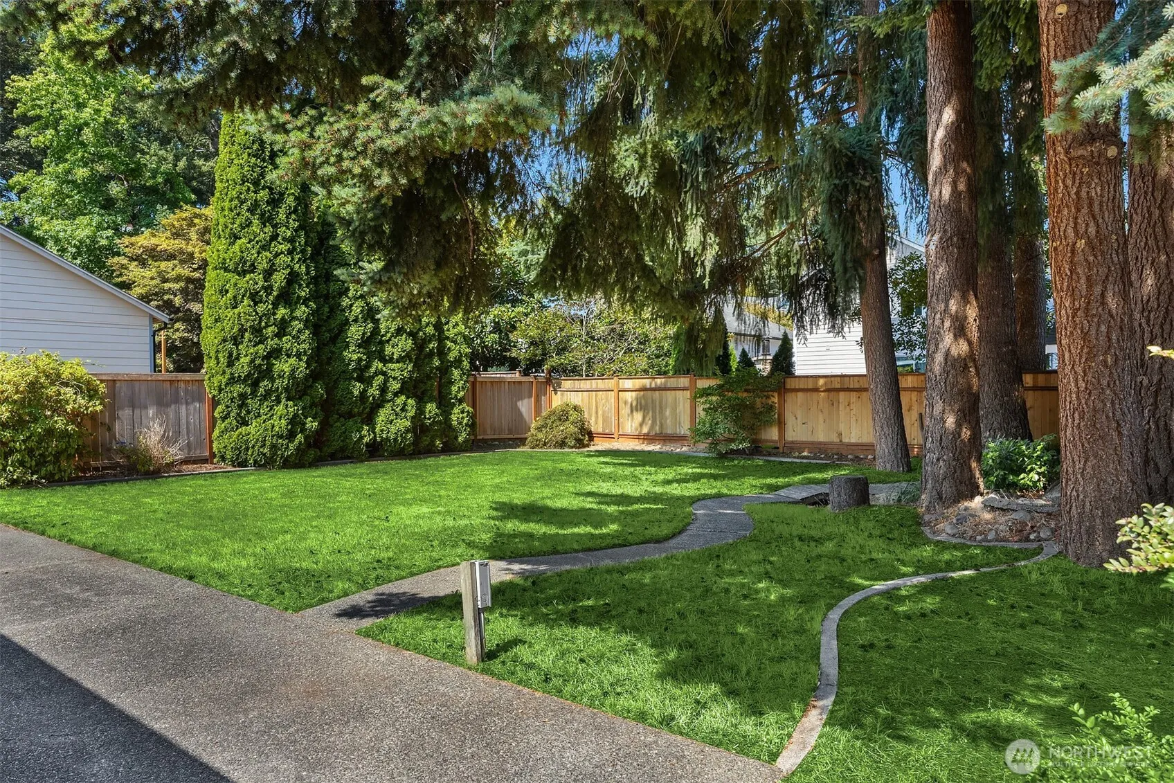 Property photo for 23032 Se 282nd Court, Maple Valley photo 5