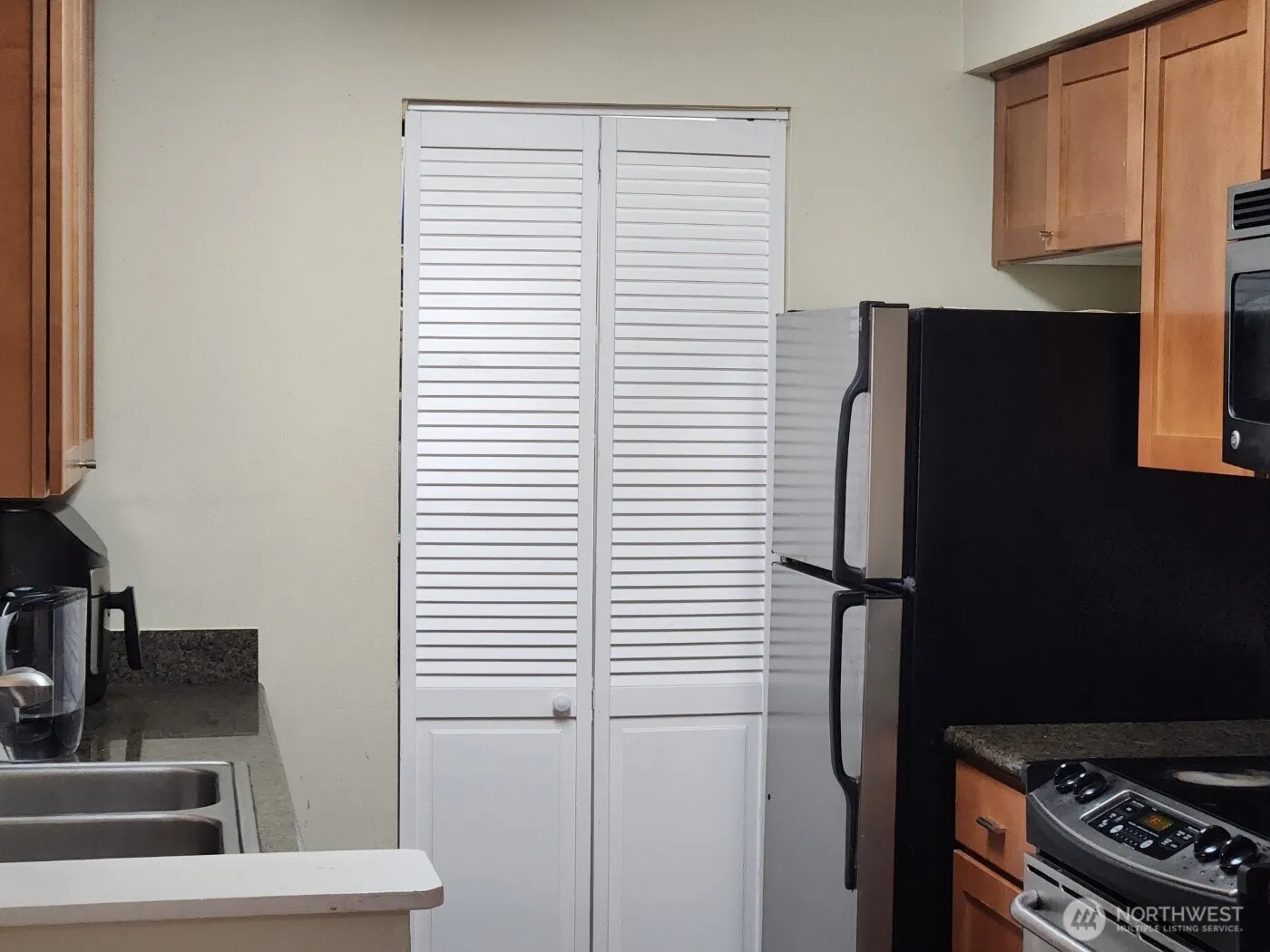 Property photo for 12303 Harbour Pointe Boulevard, Mukilteo photo 3