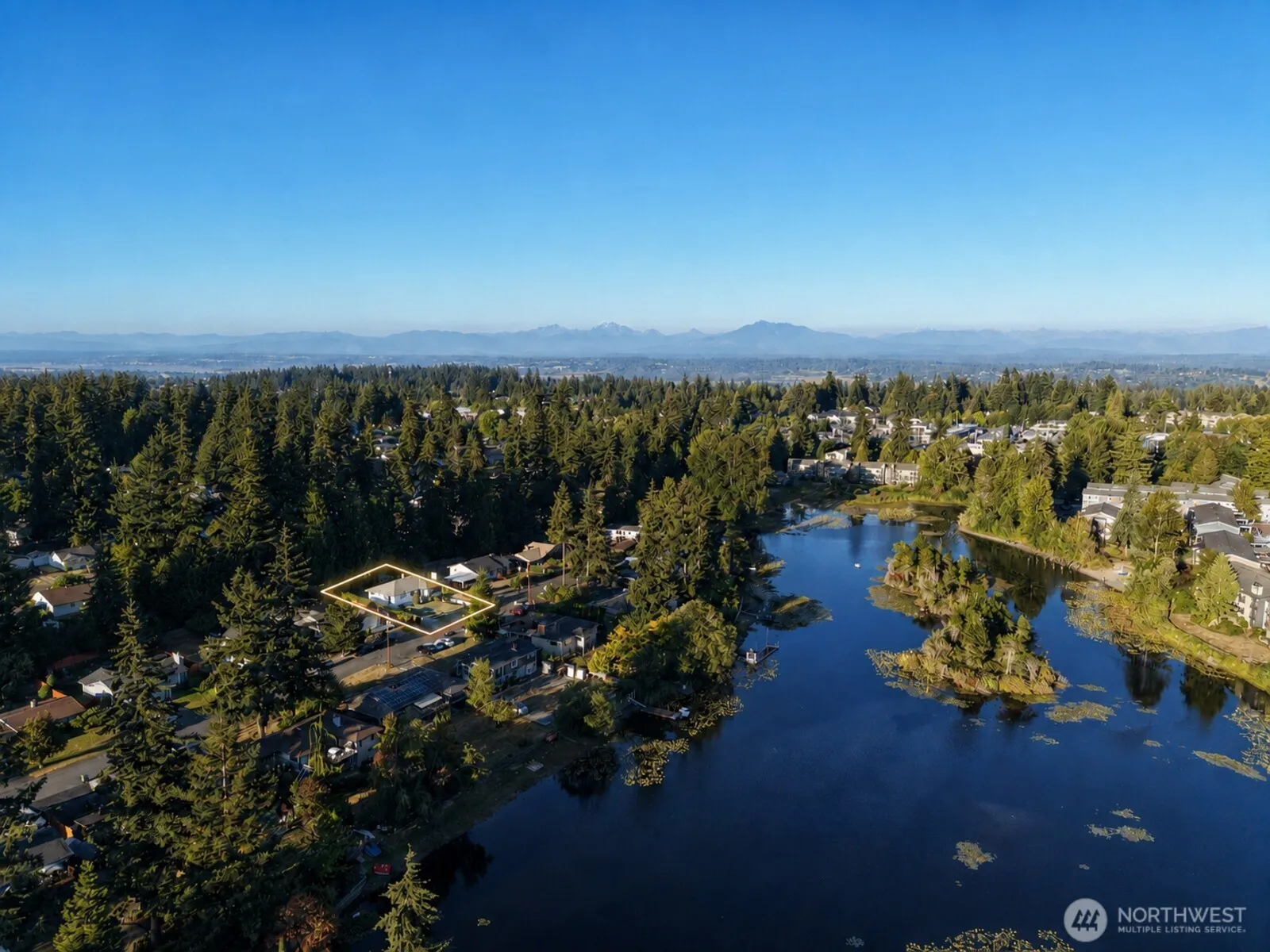 Property photo for 431 72nd Street Se, Everett