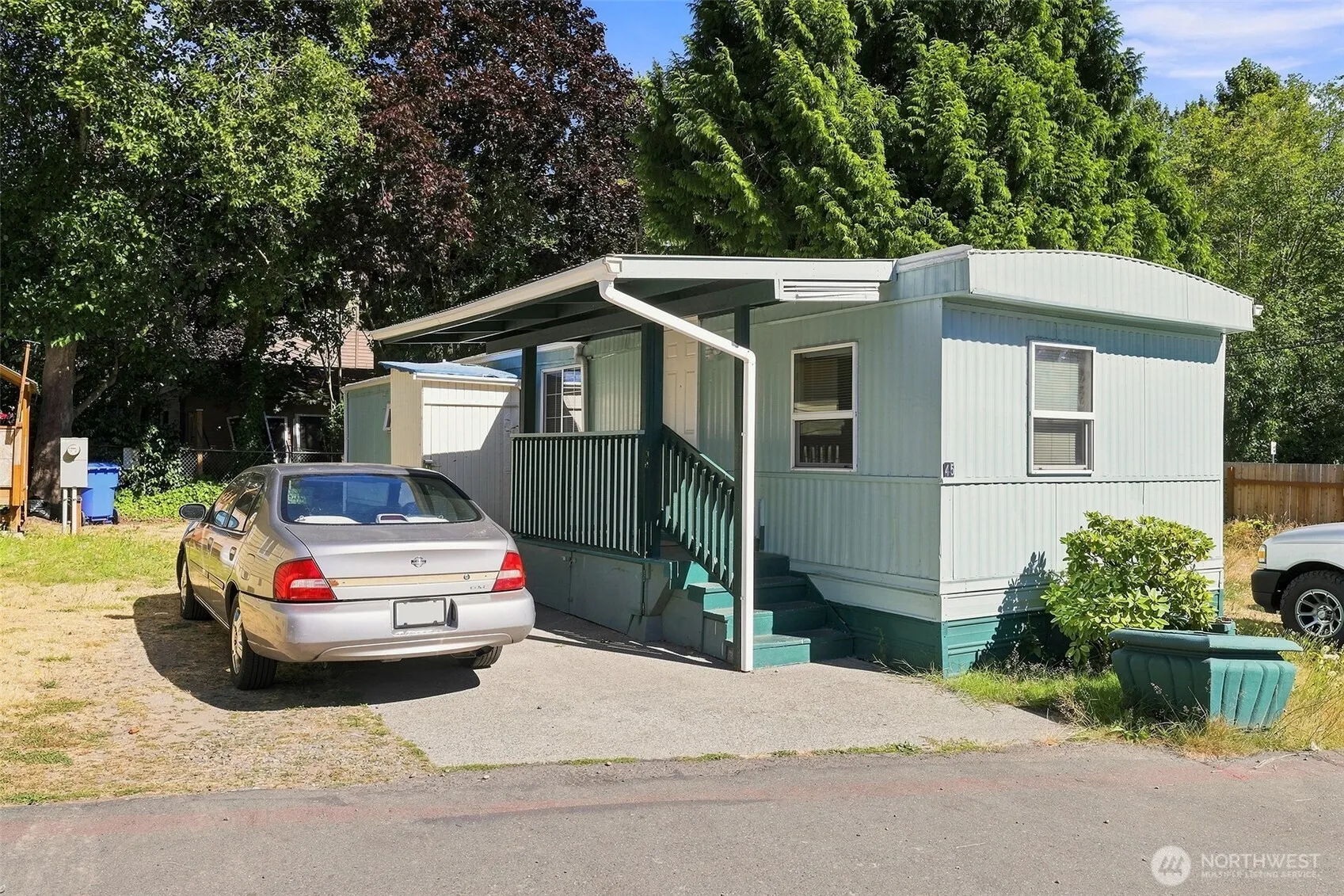 Property photo for 2424 S 260th Street, Kent