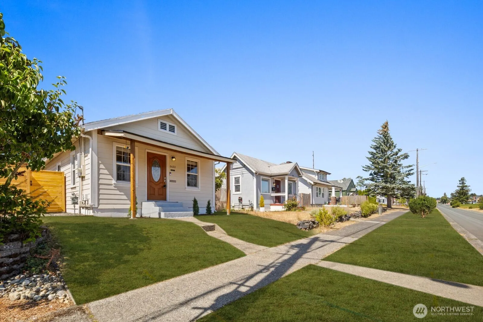 Property photo for 6622 S Warner Street, Tacoma photo 3