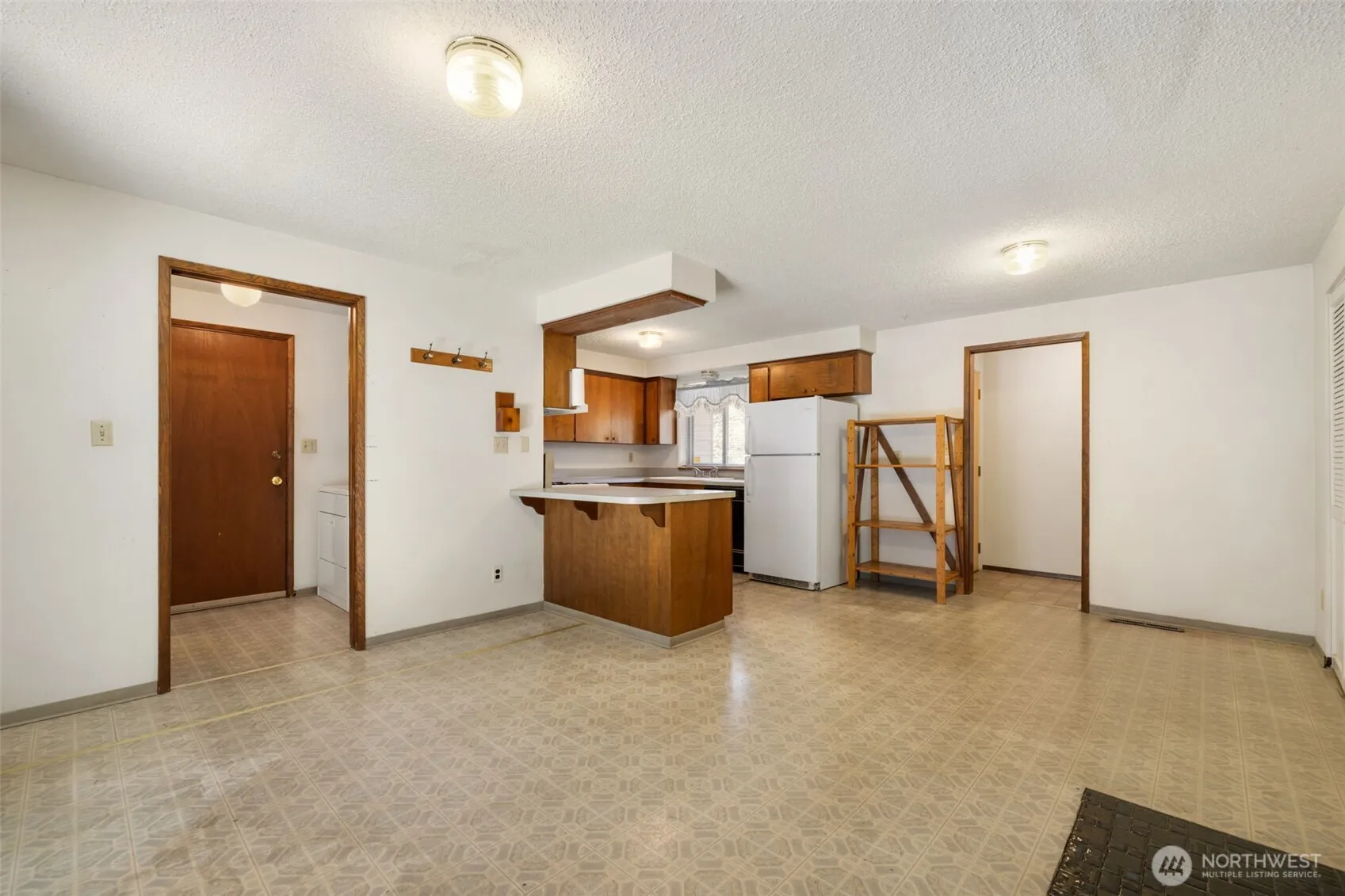 Property photo for 2374 S Flower Avenue, Port Orchard photo 5